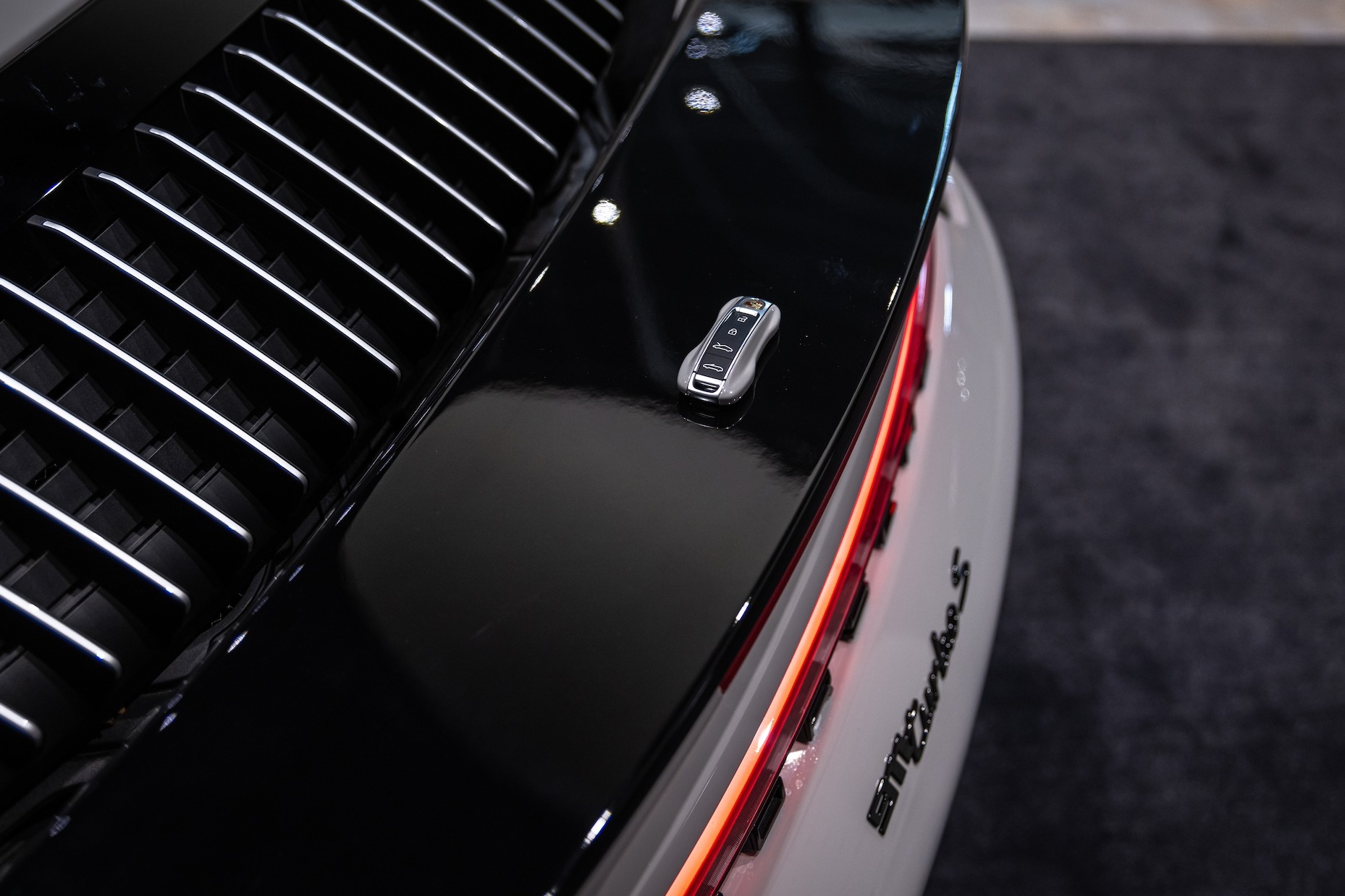 Common Image dinesten_images_1781773024.jpg Auto Detailing en Keramische Coatings | ROS Automotive
