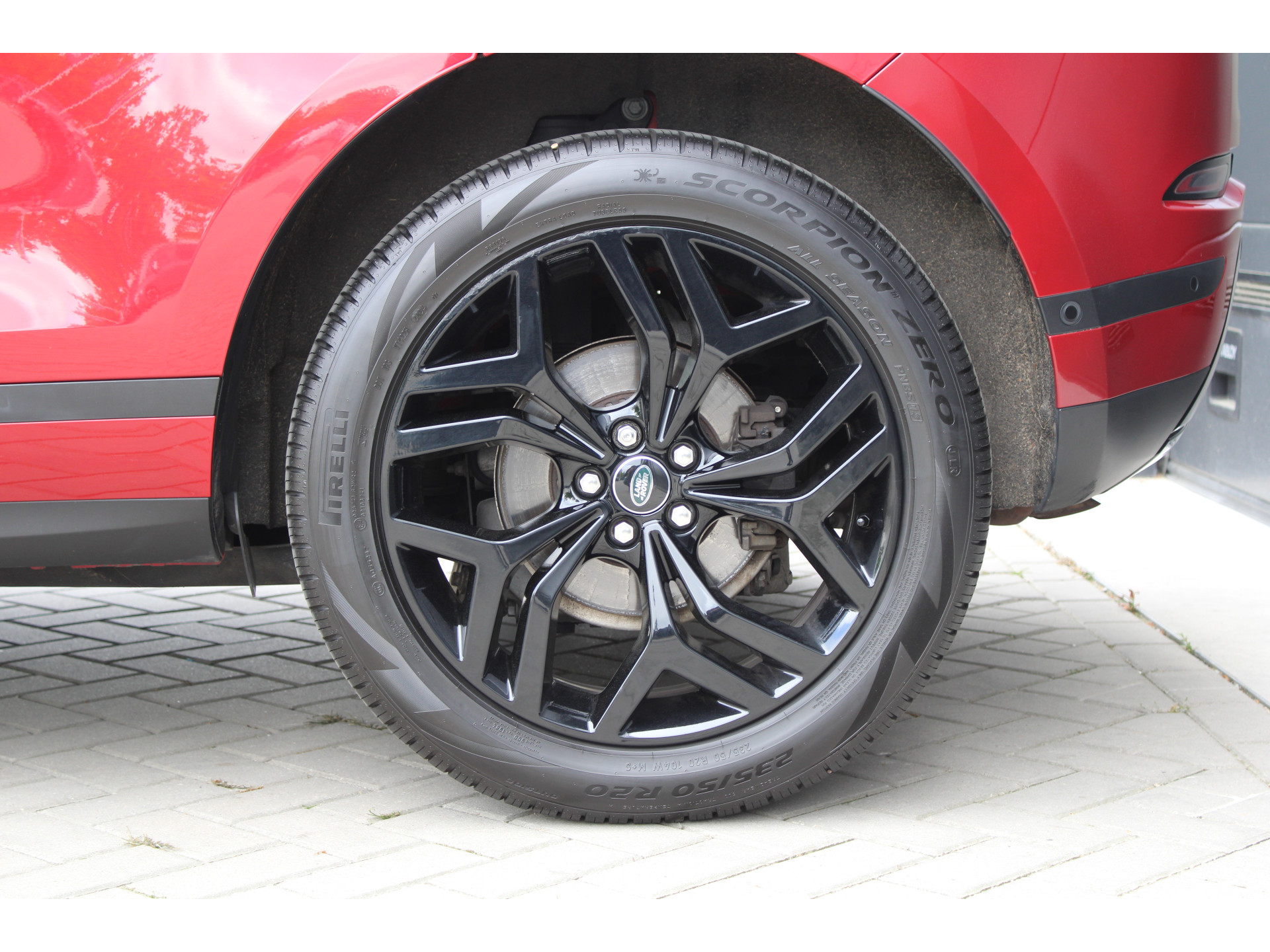 Land Rover Range Rover Evoque 2.0 D180 AWD HSE 44748472-14.jpg | ROS Automotive