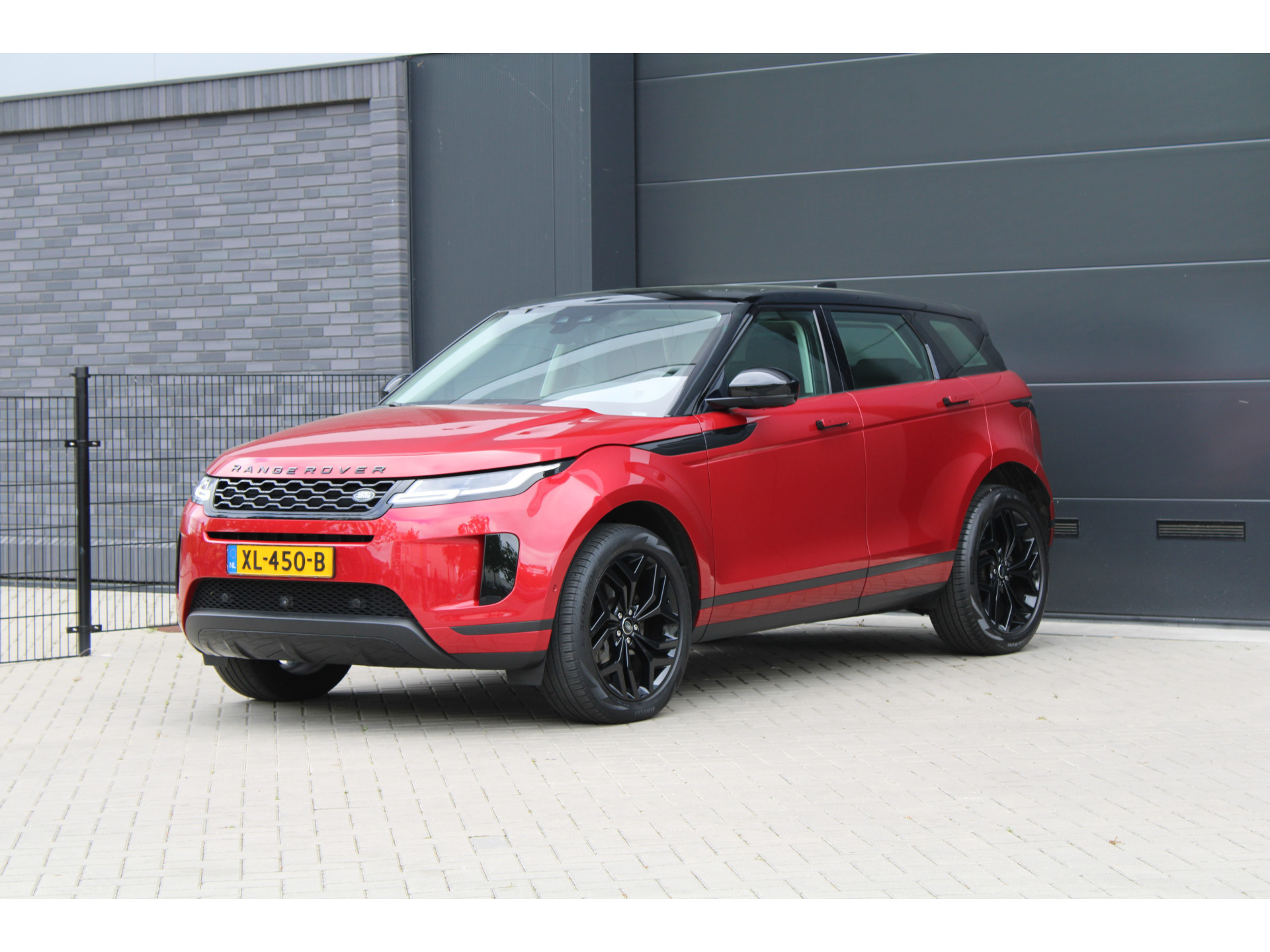 Land Rover Range Rover Evoque 2.0 D180 AWD HSE 44748472-45.jpg | ROS Automotive