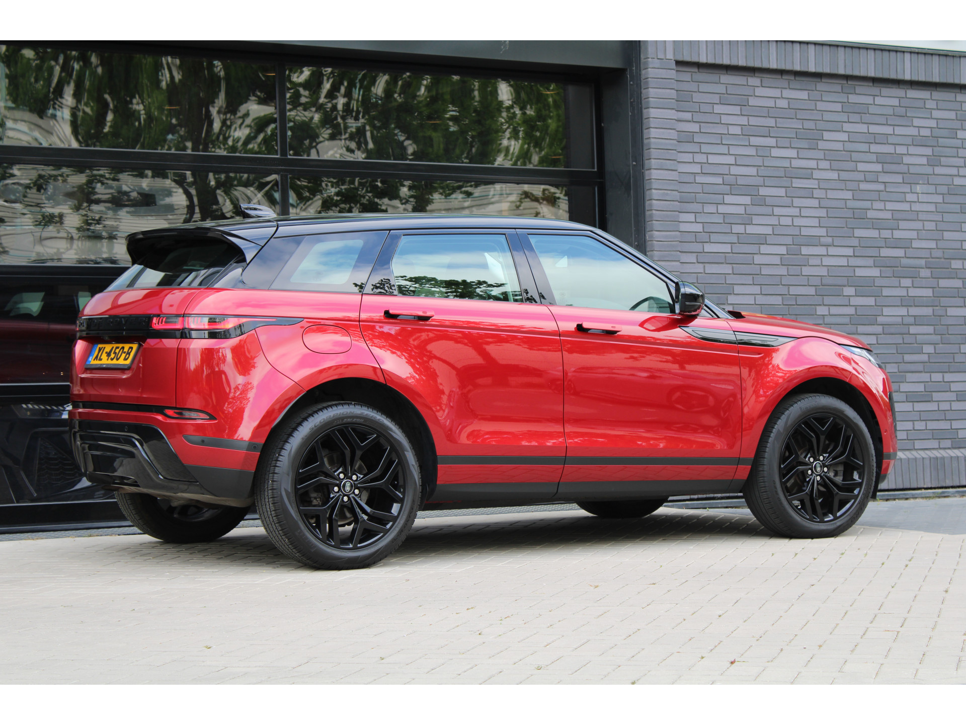 Land Rover Range Rover Evoque 2.0 D180 AWD HSE 44748472-8.jpg | ROS Automotive