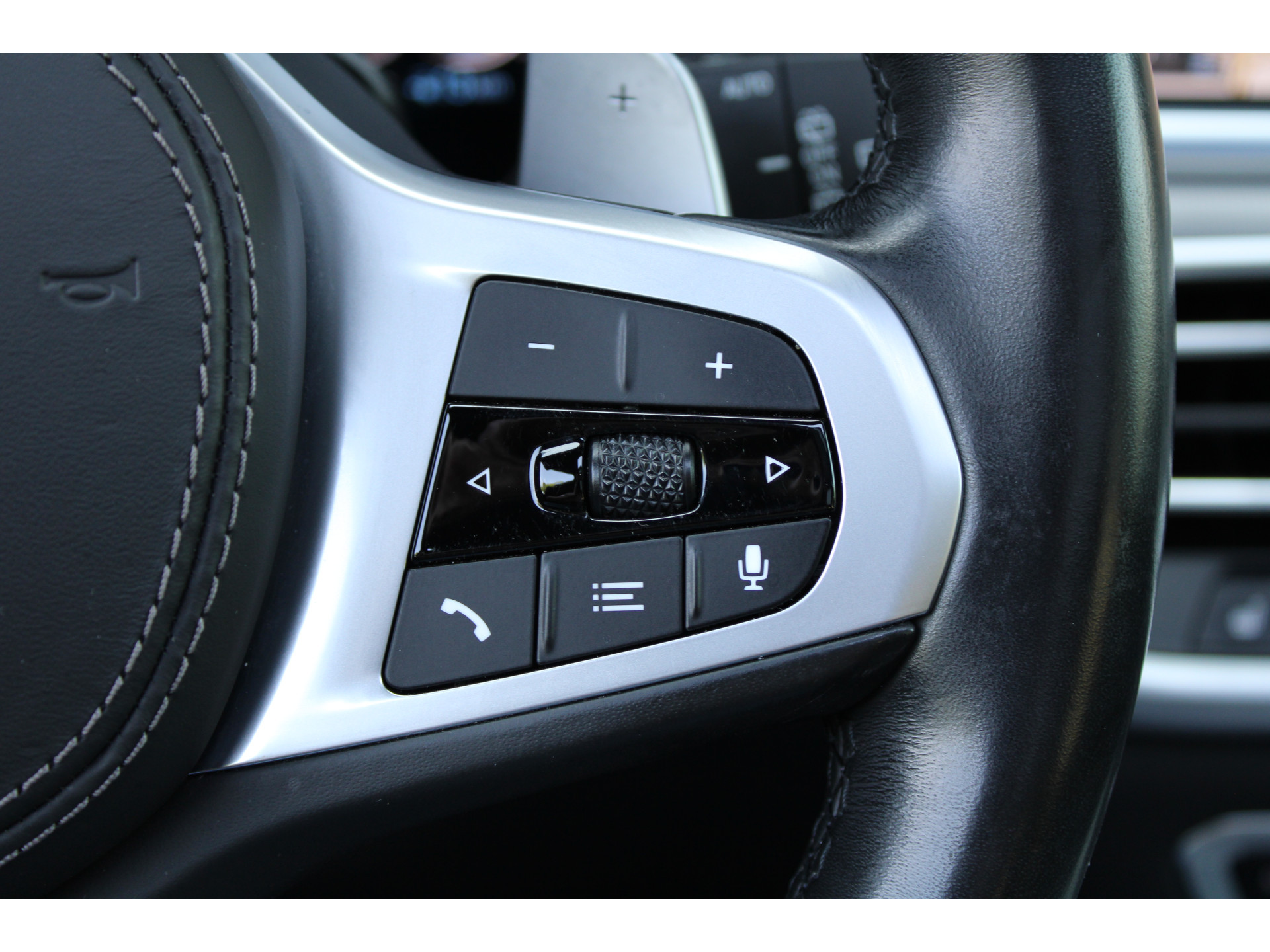 BMW X5 xDrive45e High Executive 45753242-34.jpg | ROS Automotive