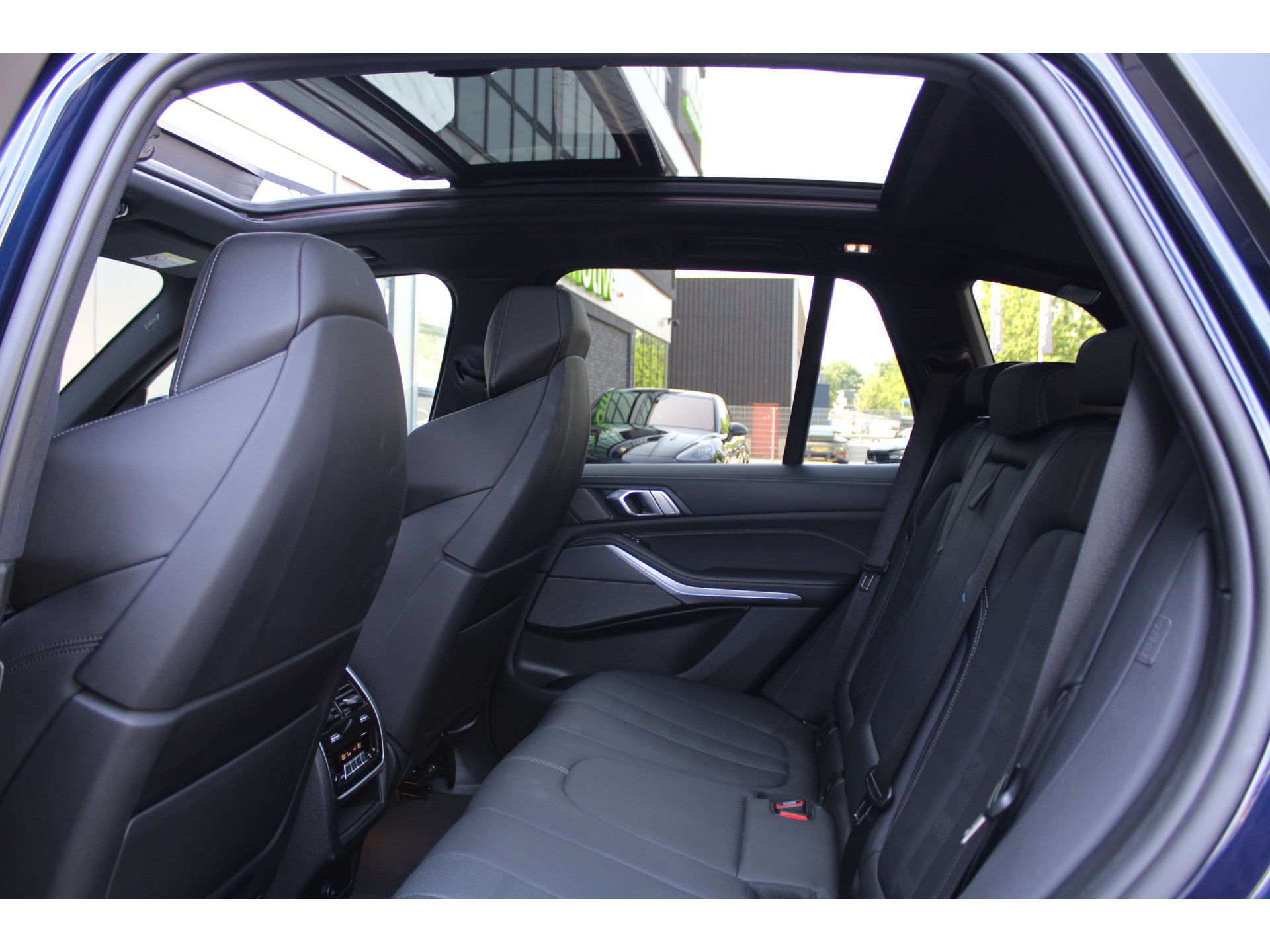 BMW X5 xDrive45e High Executive 45753242-50.jpg | ROS Automotive