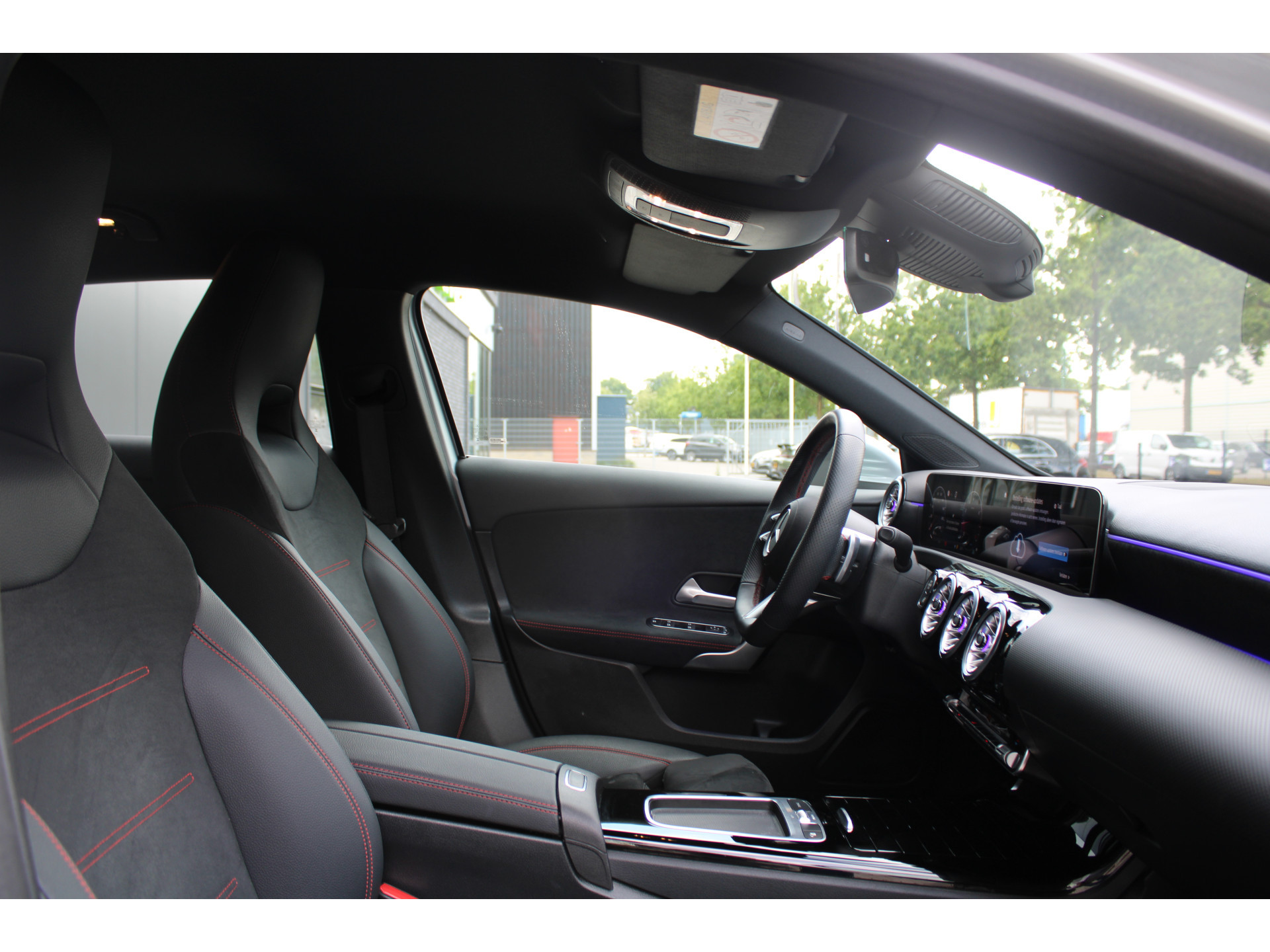 Mercedes-Benz A-Klasse 200 AMG Line 45939128-17.jpg | ROS Automotive