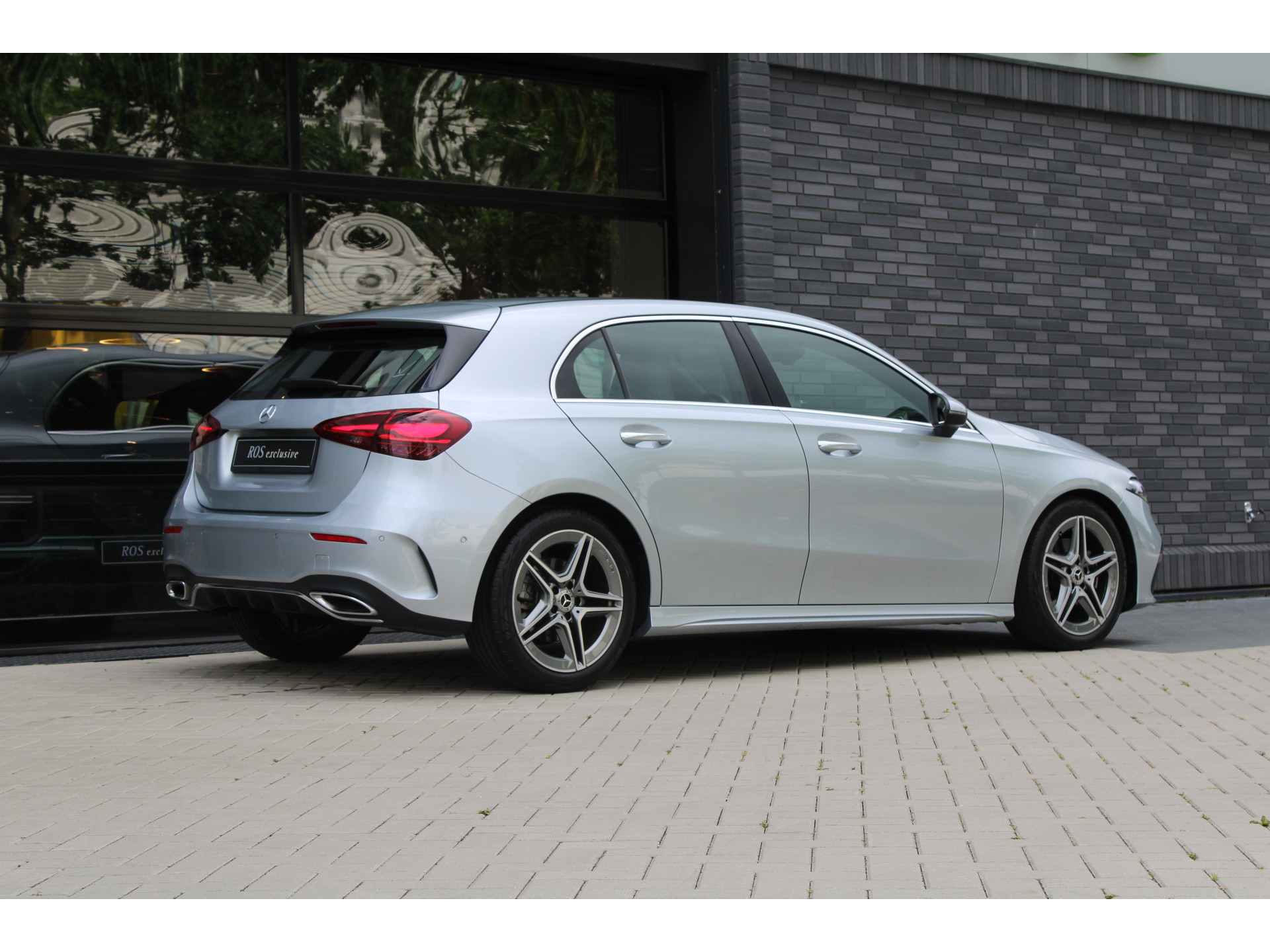 Mercedes-Benz A-Klasse 200 AMG Line 45939128-8.jpg | ROS Automotive