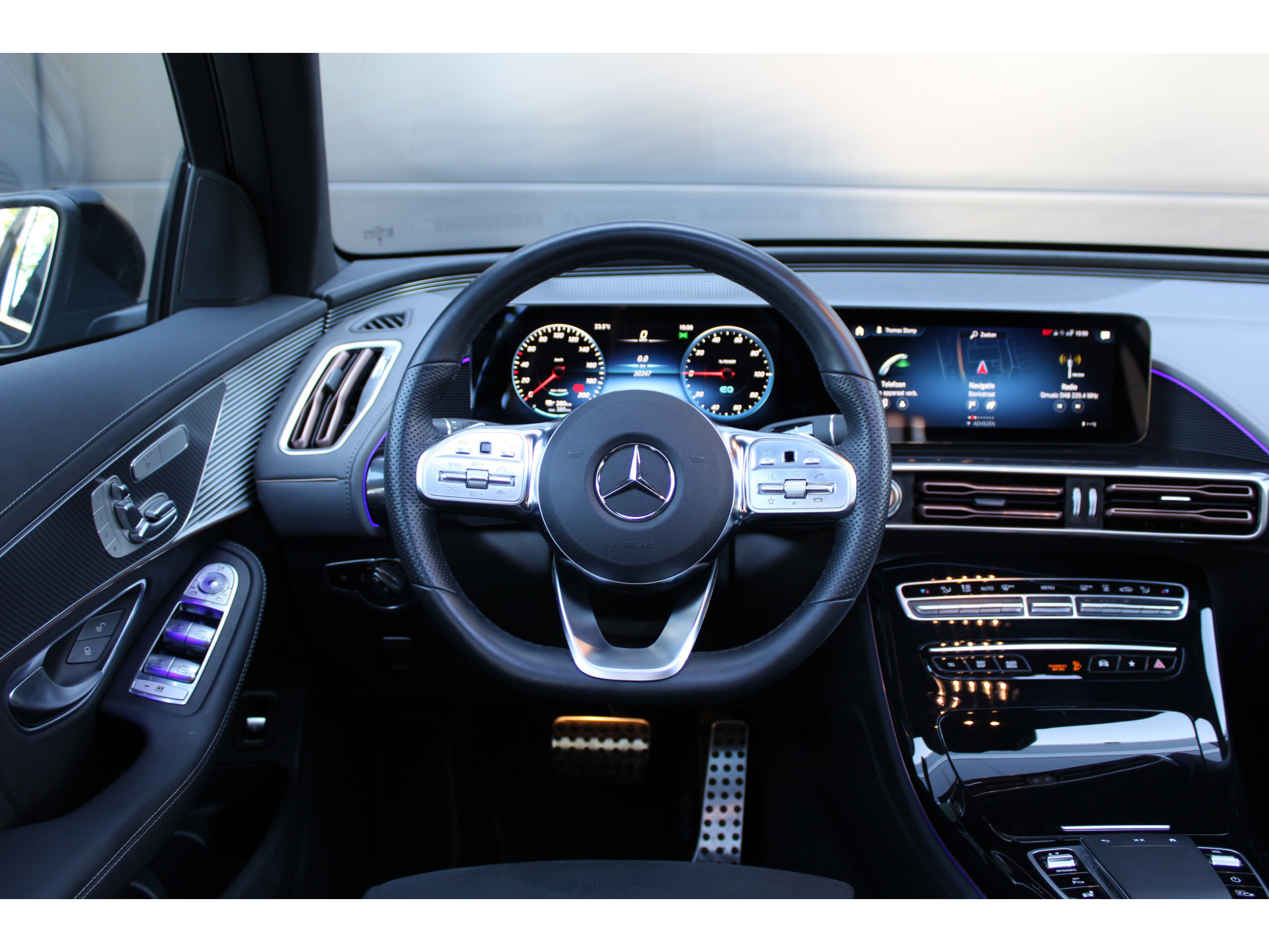 Mercedes-Benz EQC 400 4MATIC AMG Line 80 kWh 46066123-28.jpg | ROS Automotive