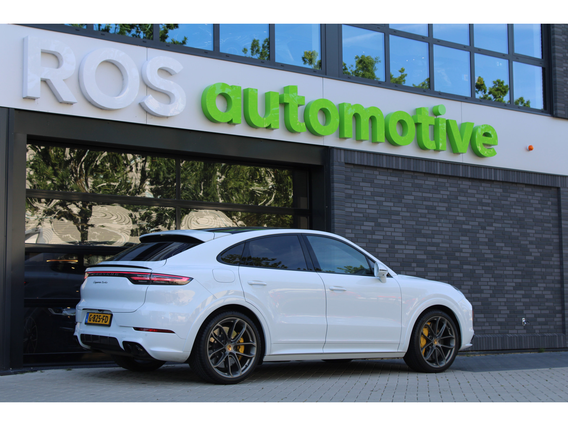 Porsche Cayenne Coupé 4.0 Turbo 46163800-1.jpg | ROS Automotive