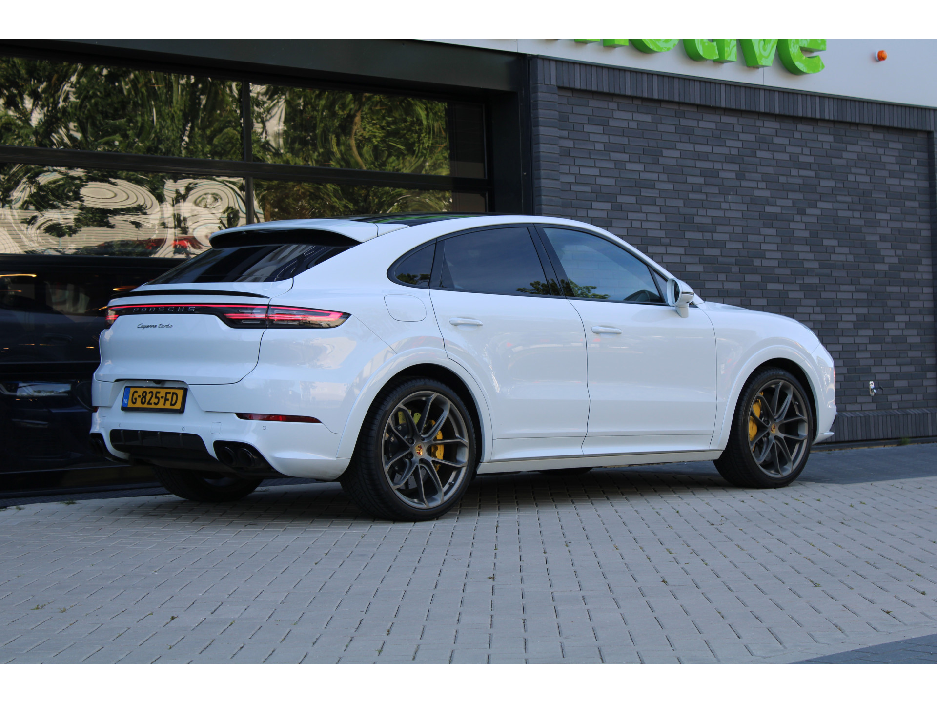 Porsche Cayenne Coupé 4.0 Turbo 46163800-10.jpg | ROS Automotive