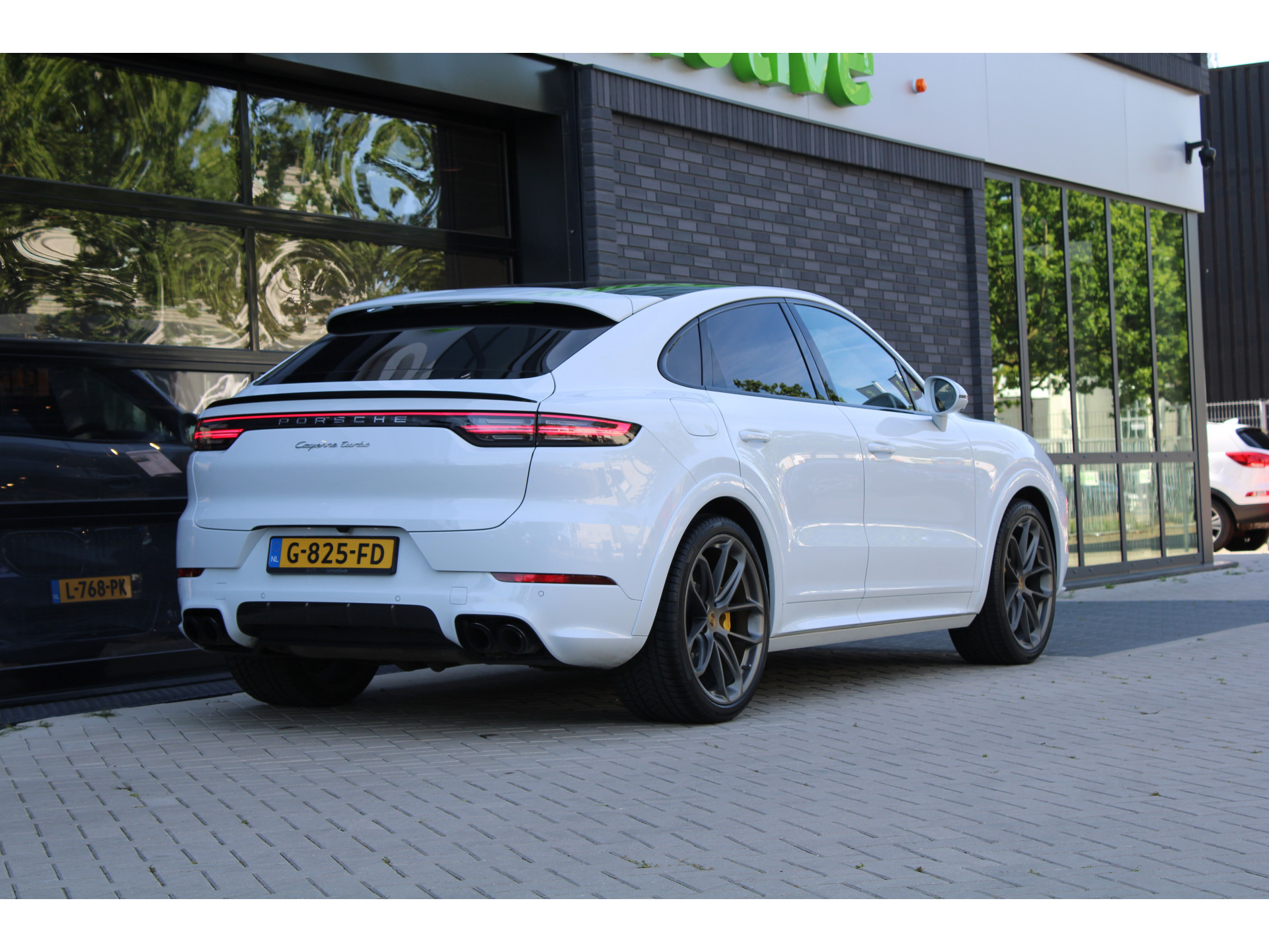 Porsche Cayenne Coupé 4.0 Turbo 46163800-11.jpg | ROS Automotive