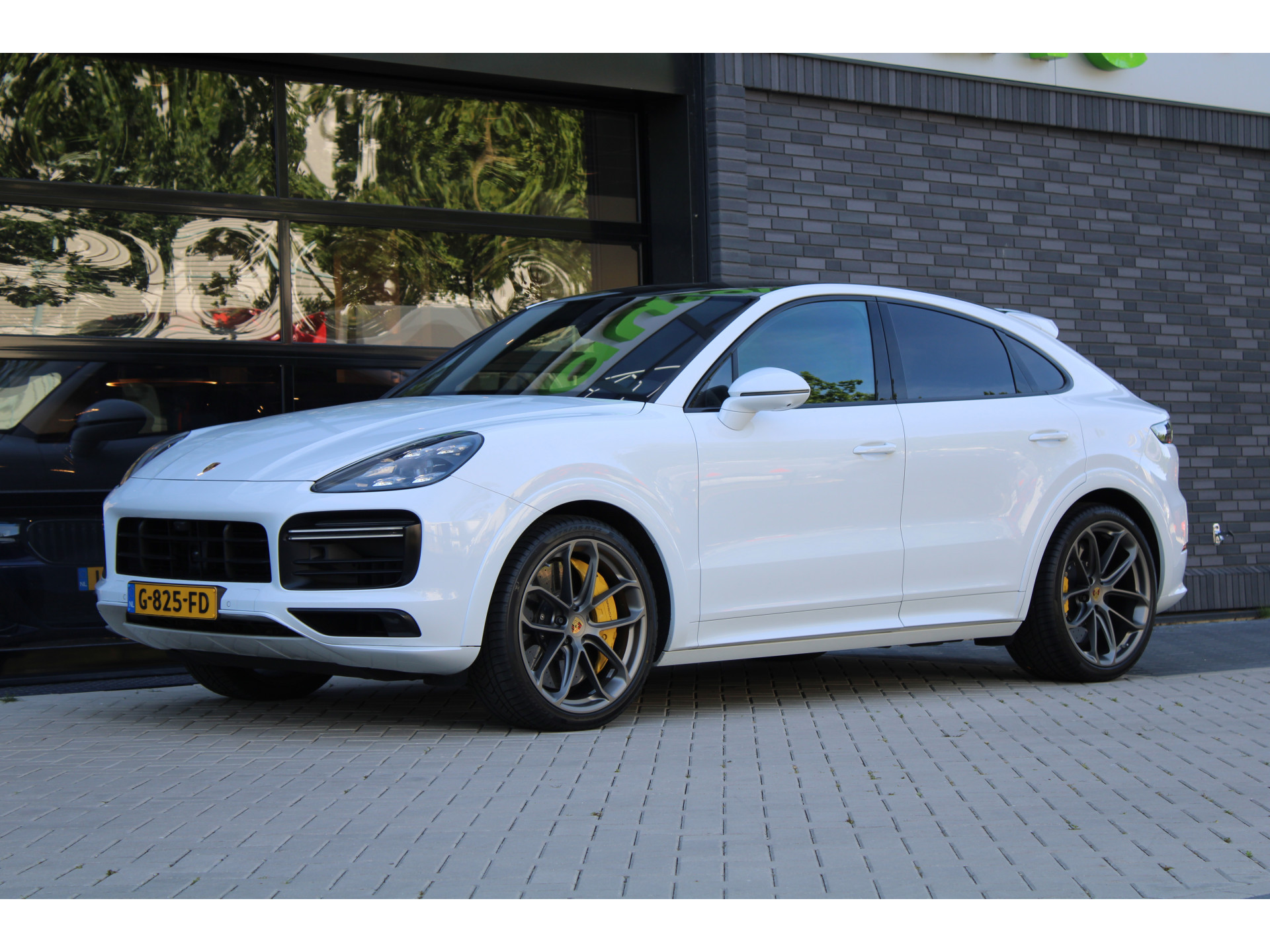 Porsche Cayenne Coupé 4.0 Turbo 46163800-4.jpg | ROS Automotive