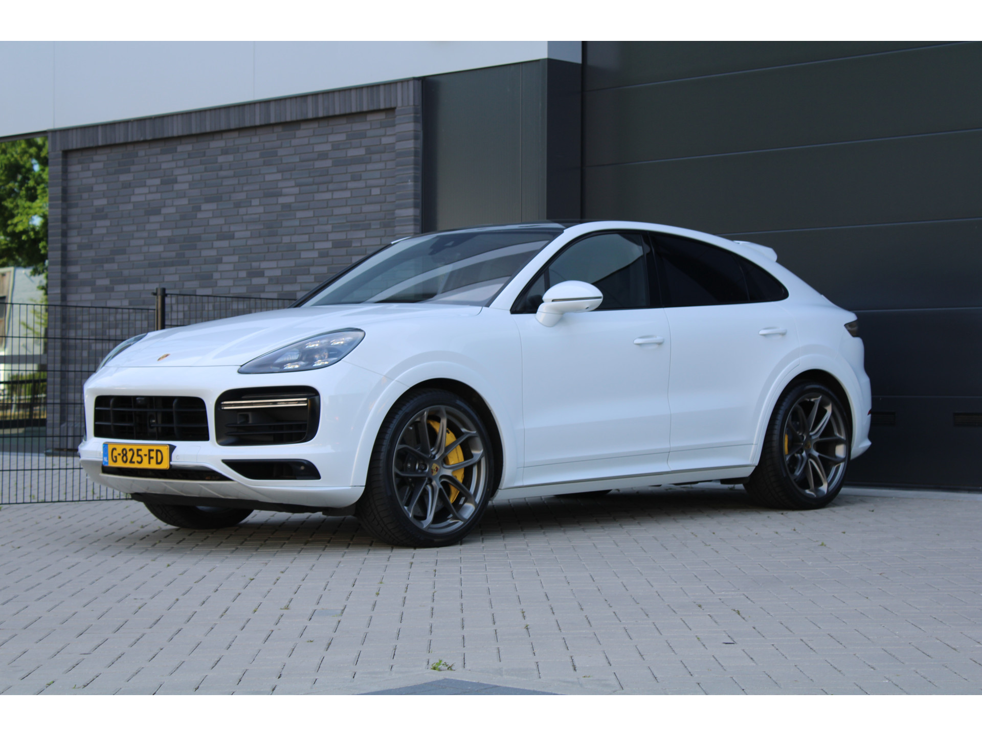 Porsche Cayenne Coupé 4.0 Turbo 46163800-69.jpg | ROS Automotive