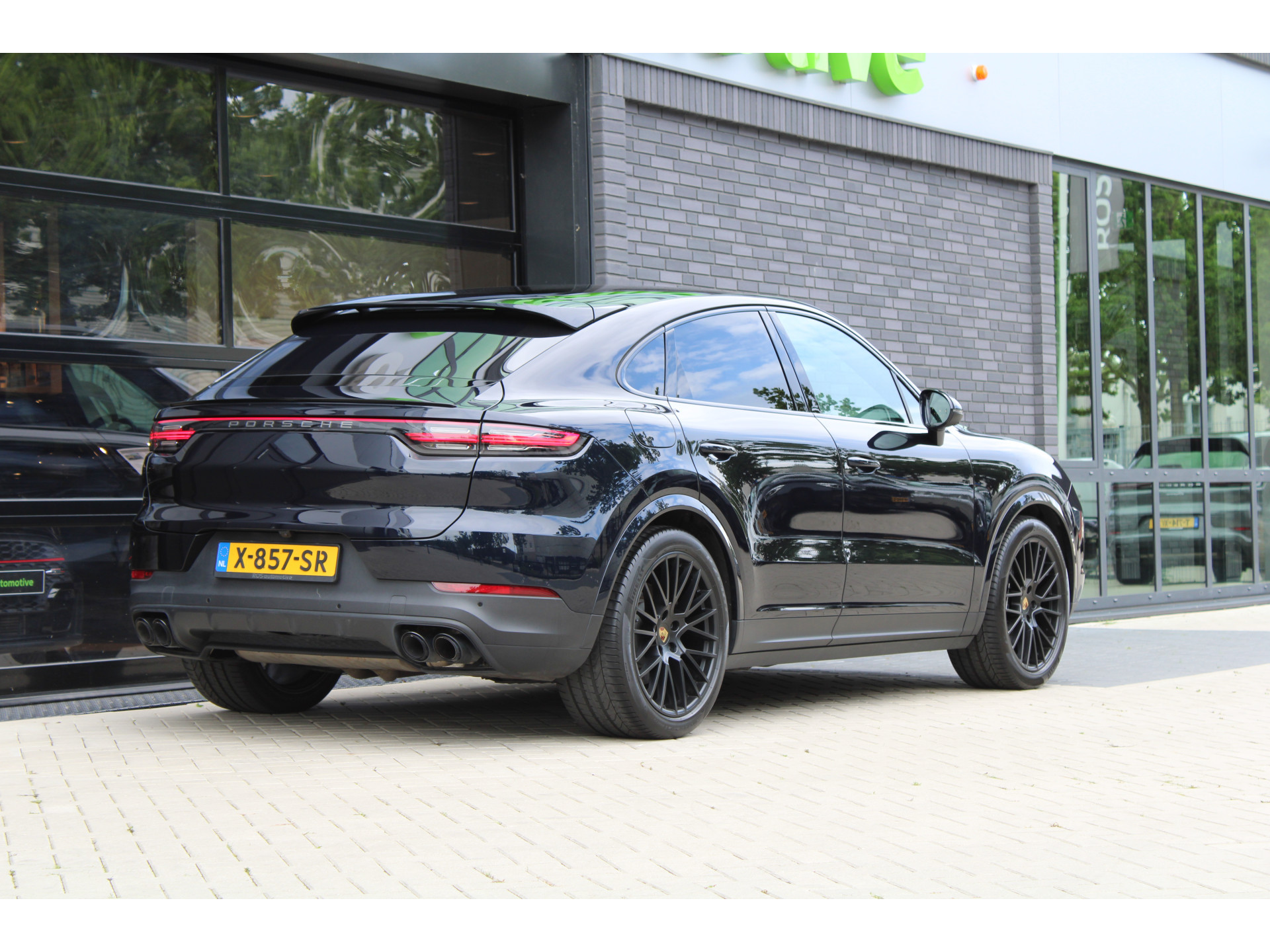 Porsche Cayenne Coupé 3.0 E-Hybrid Platinum Edition 46741622-10.jpg | ROS Automotive