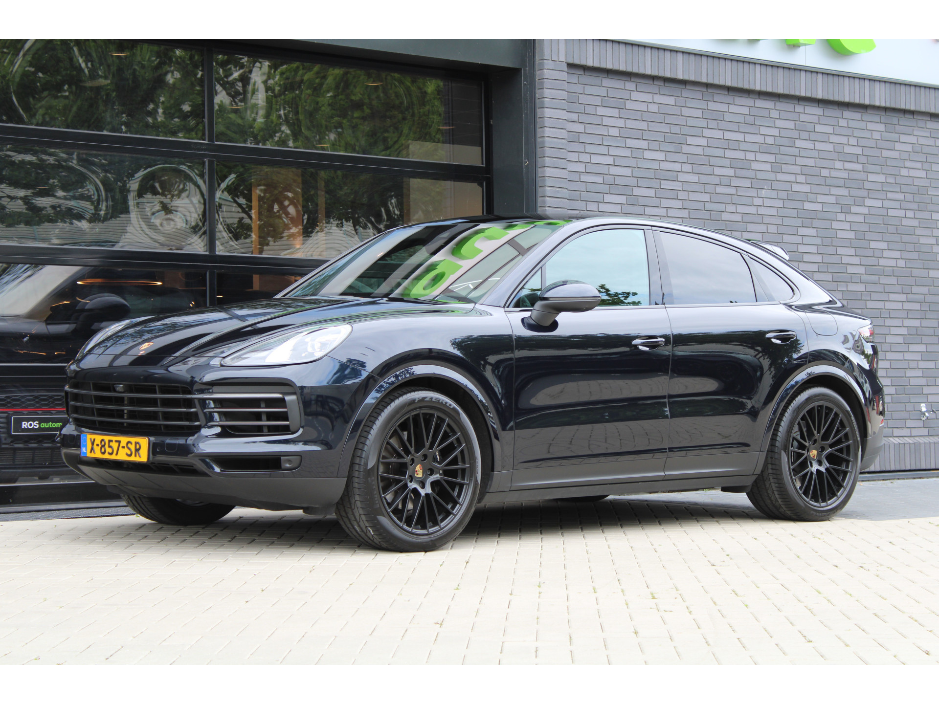 Porsche Cayenne Coupé 3.0 E-Hybrid Platinum Edition 46741622-4.jpg | ROS Automotive