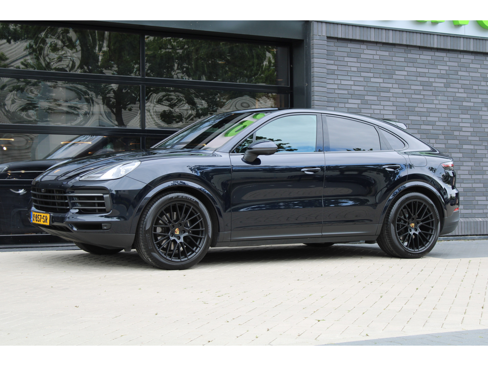 Porsche Cayenne Coupé 3.0 E-Hybrid Platinum Edition 46741622-5.jpg | ROS Automotive