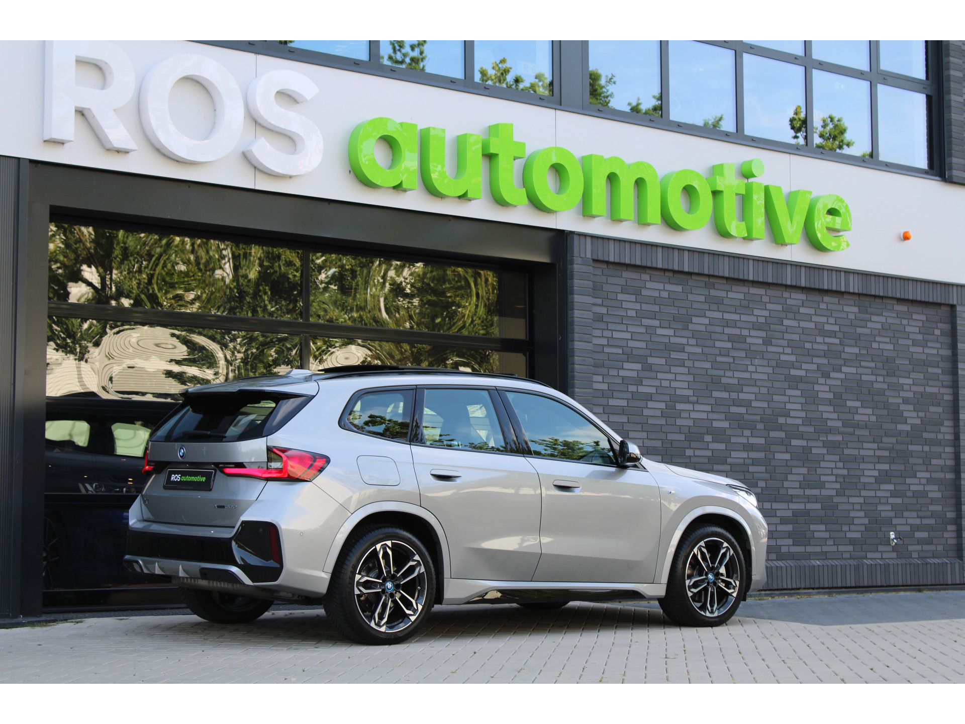 BMW X1 xDrive30e 47110407-1.jpg | ROS Automotive