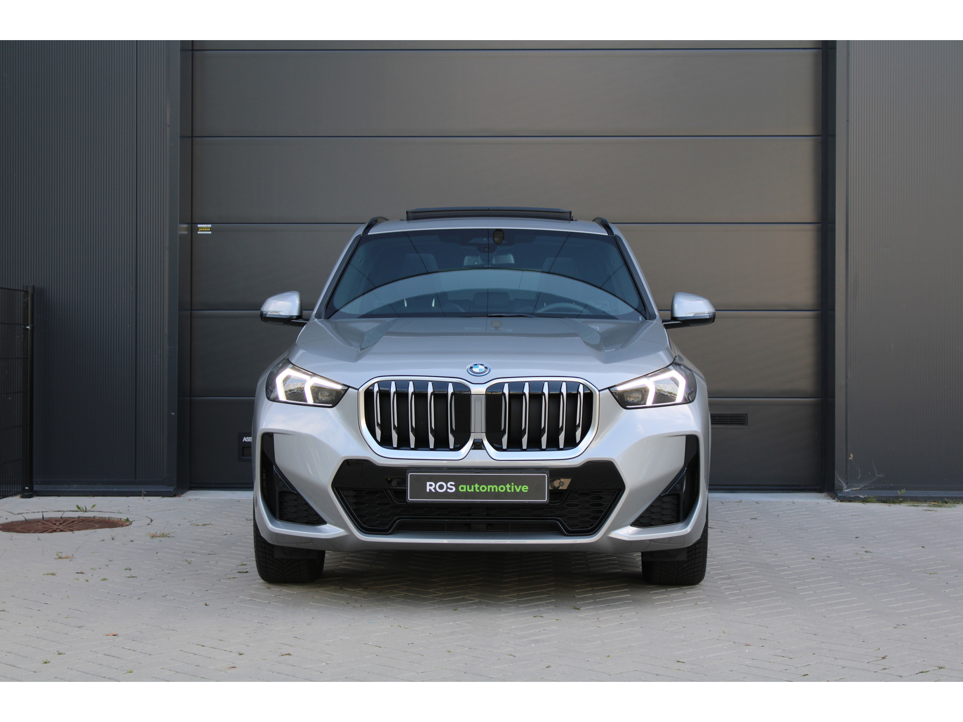 BMW X1 xDrive30e 47110407-11.jpg | ROS Automotive
