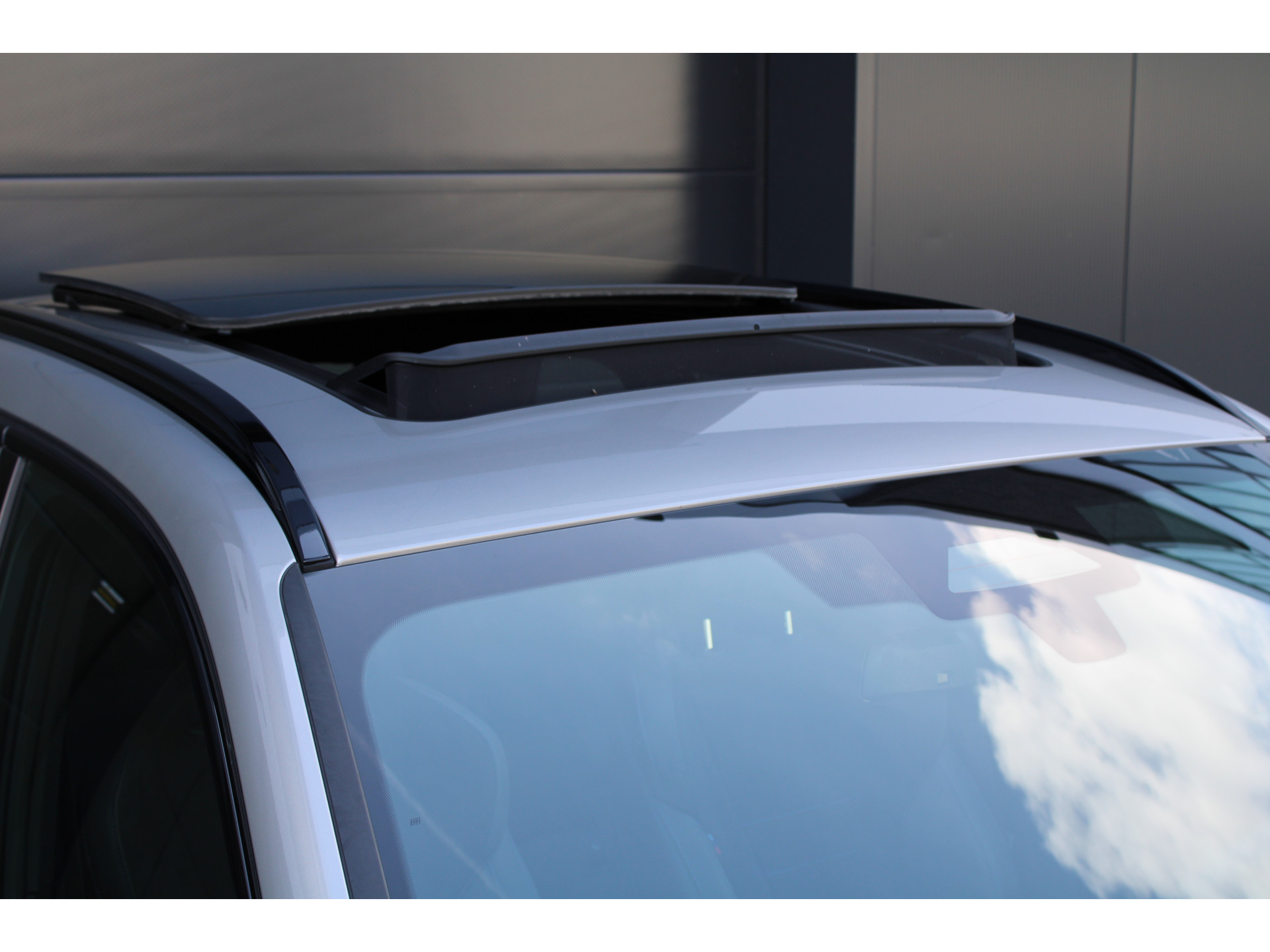 BMW X1 xDrive30e 47110407-13.jpg | ROS Automotive