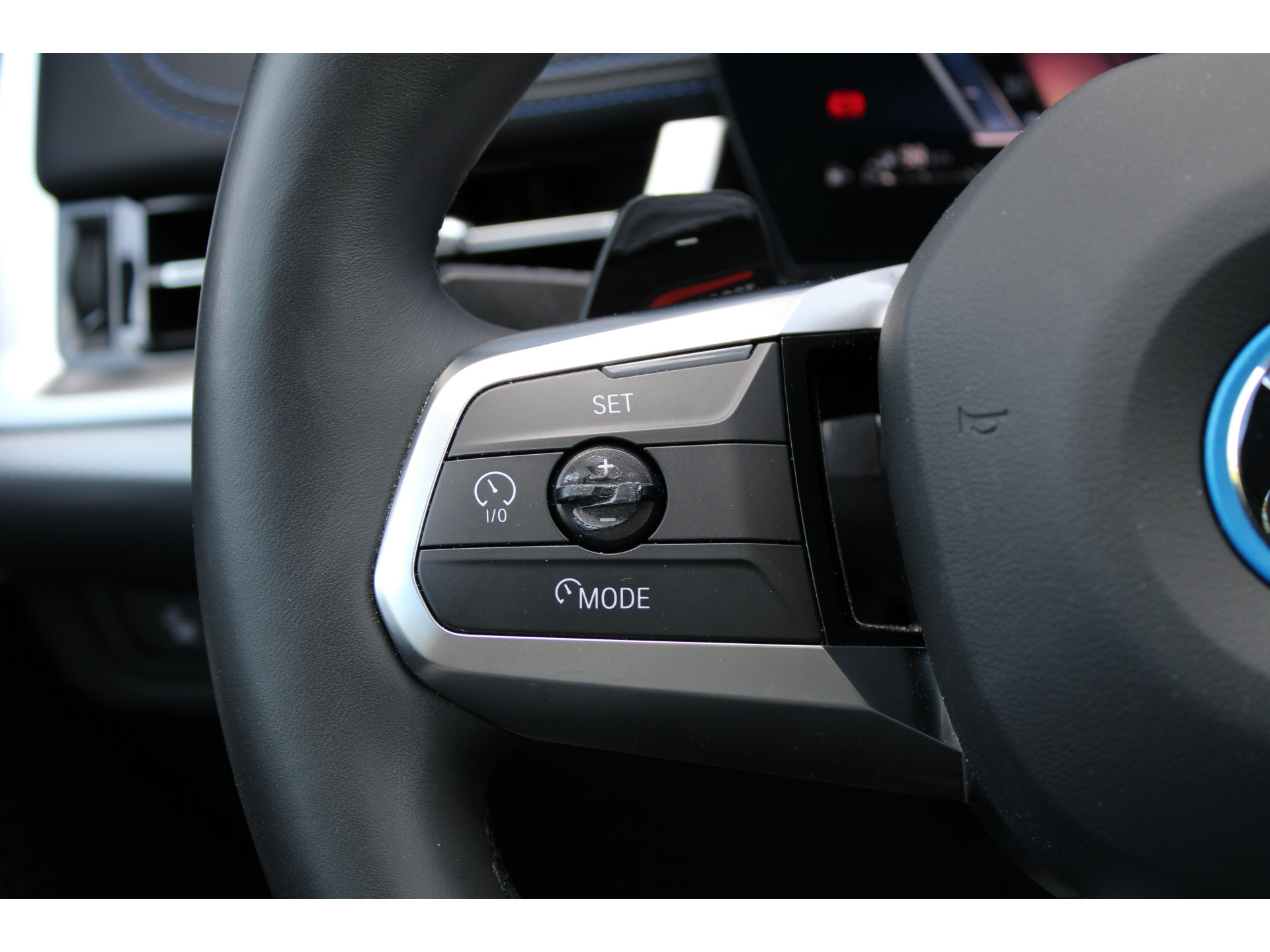 BMW X1 xDrive30e 47110407-21.jpg | ROS Automotive