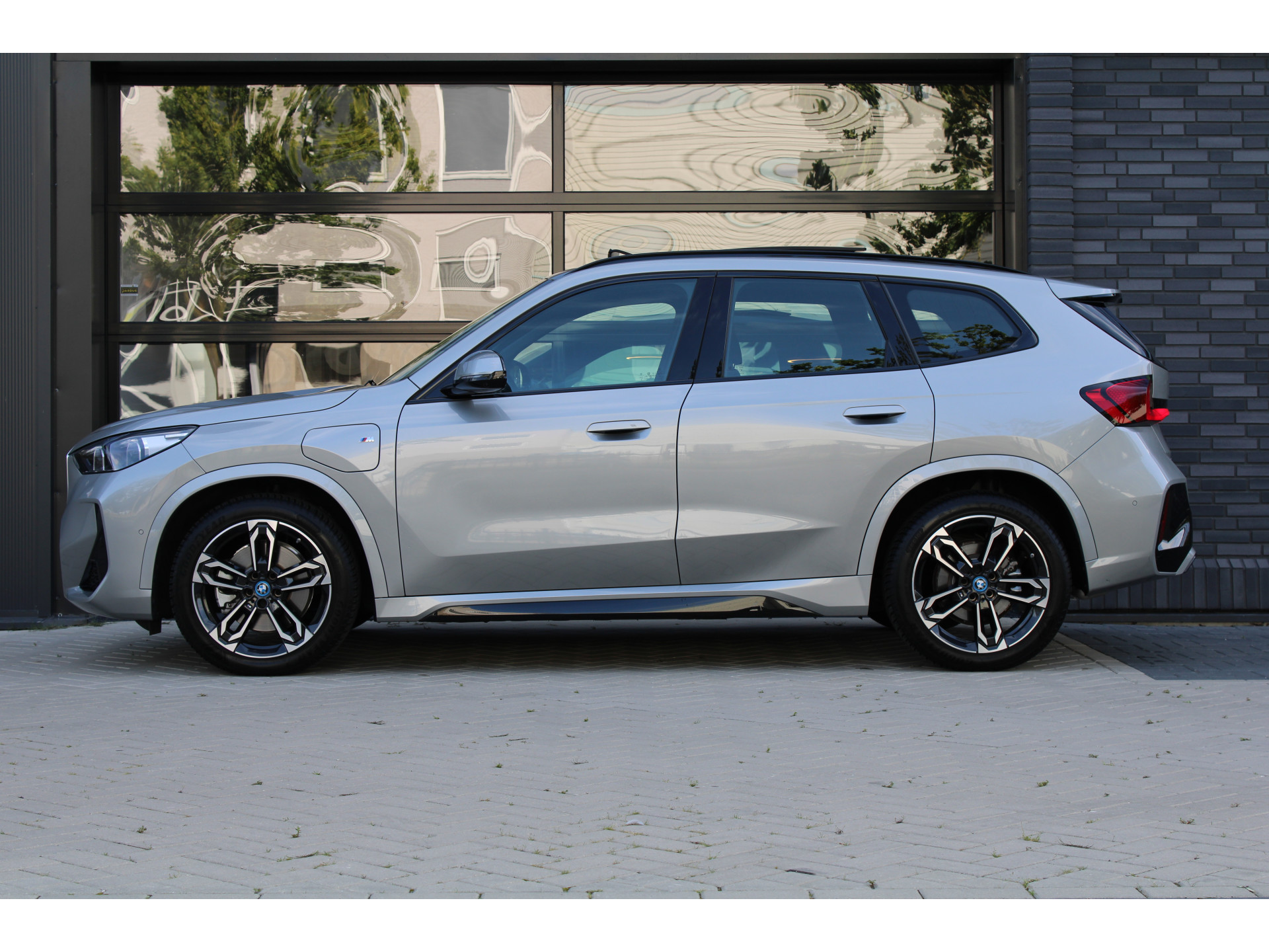 BMW X1 xDrive30e 47110407-6.jpg | ROS Automotive
