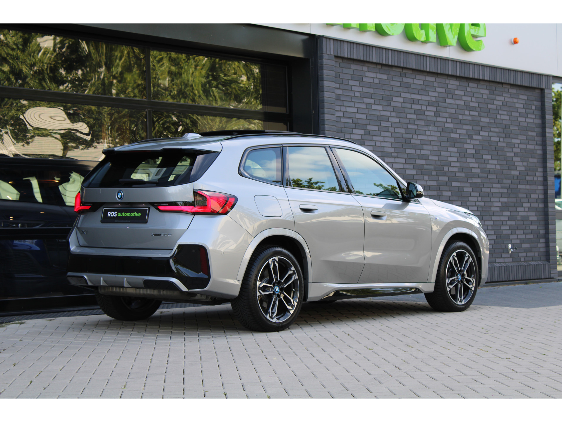 BMW X1 xDrive30e 47110407-9.jpg | ROS Automotive