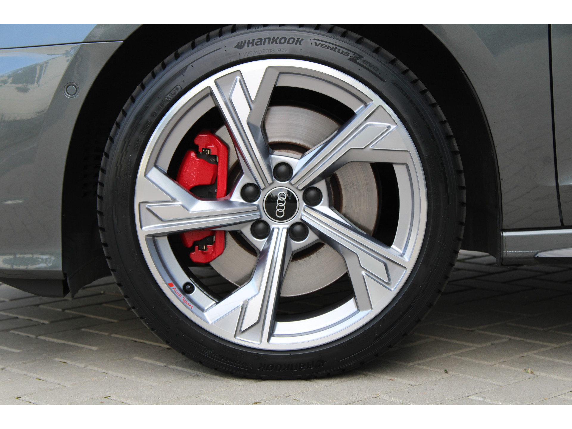 Audi A3 Sportback 45 TFSI e S edition Competition 47111180-14.jpg | ROS Automotive