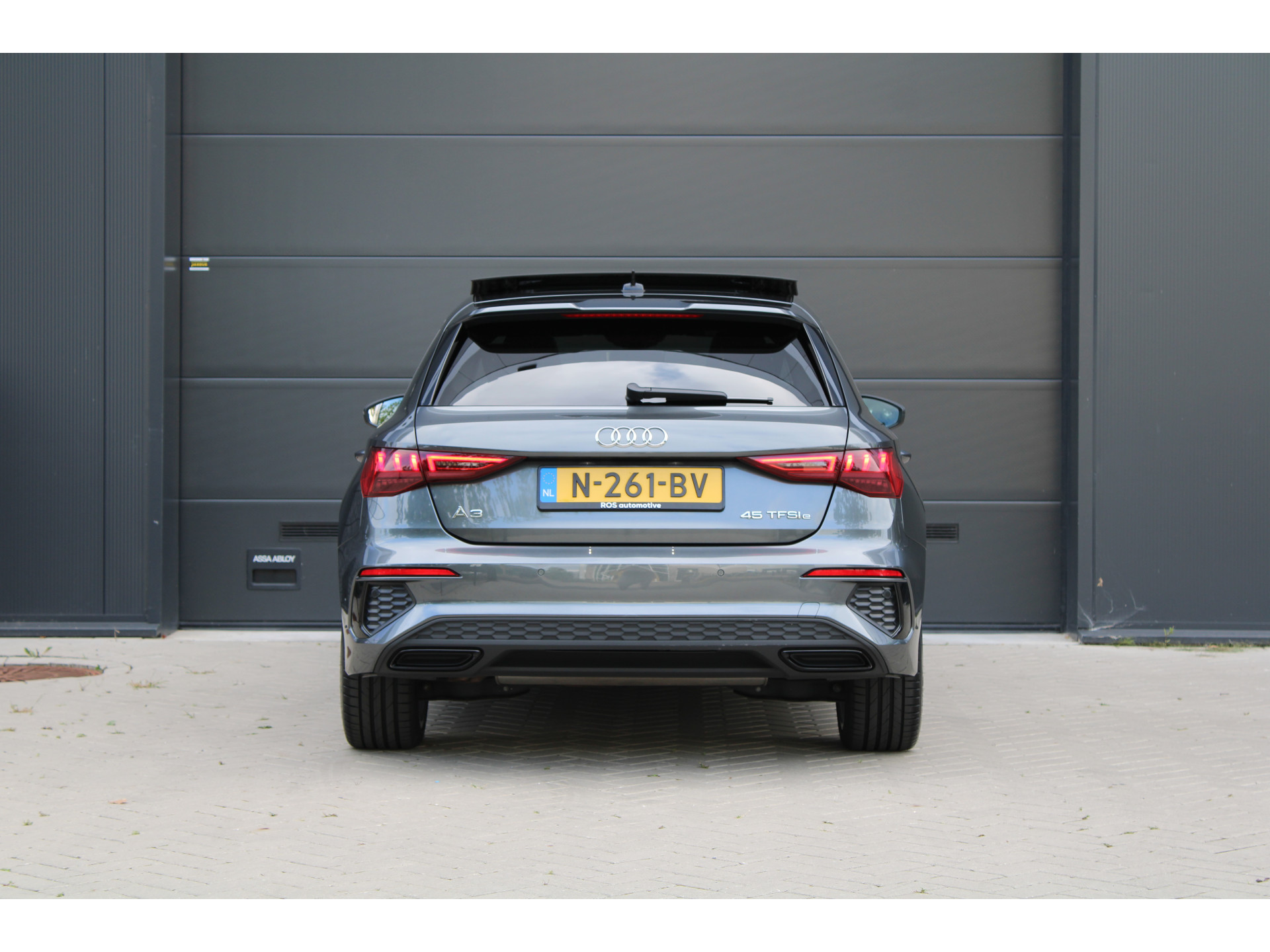 Audi A3 Sportback 45 TFSI e S edition Competition 47111180-15.jpg | ROS Automotive