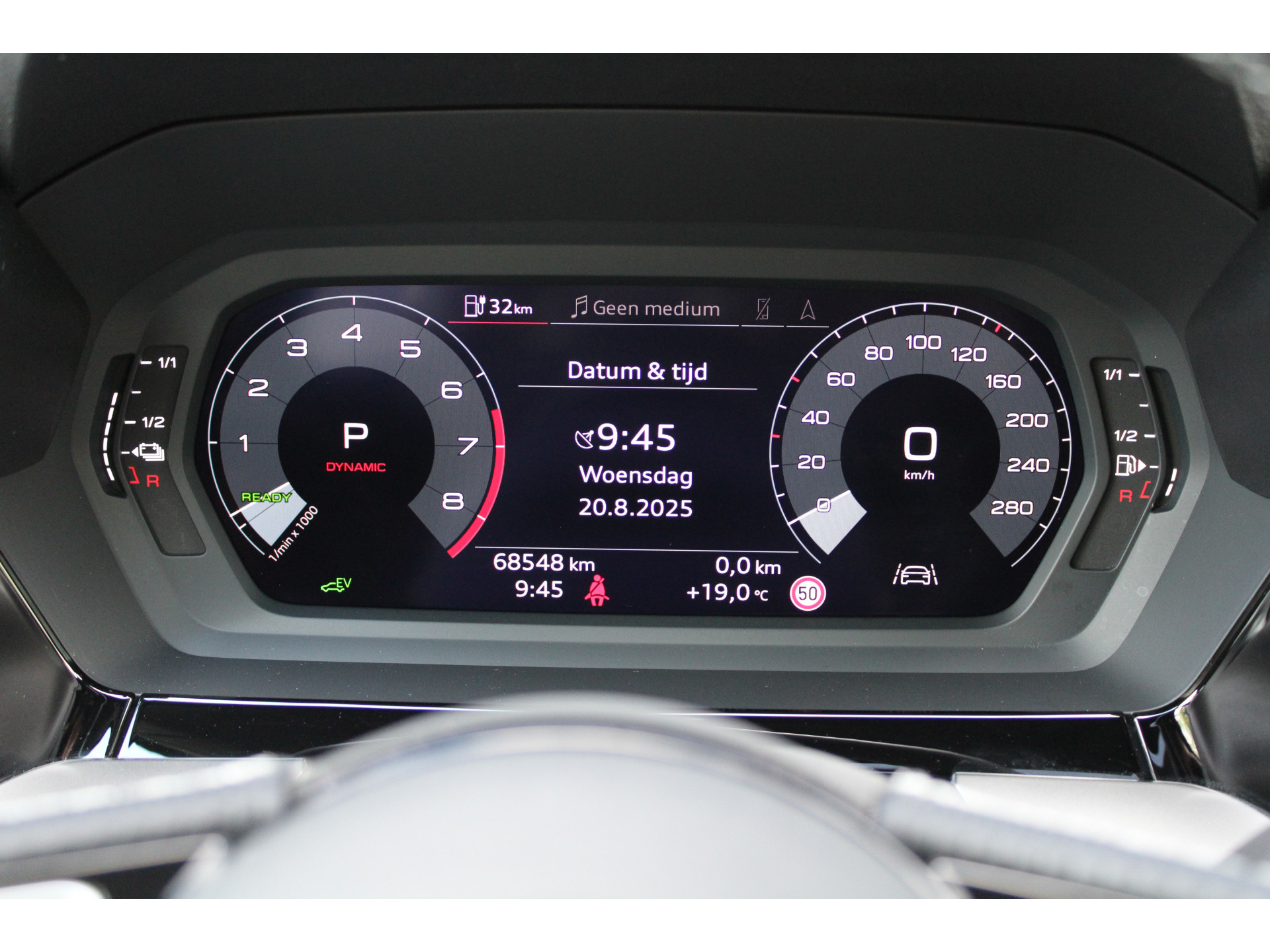 Audi A3 Sportback 45 TFSI e S edition Competition 47111180-29.jpg | ROS Automotive