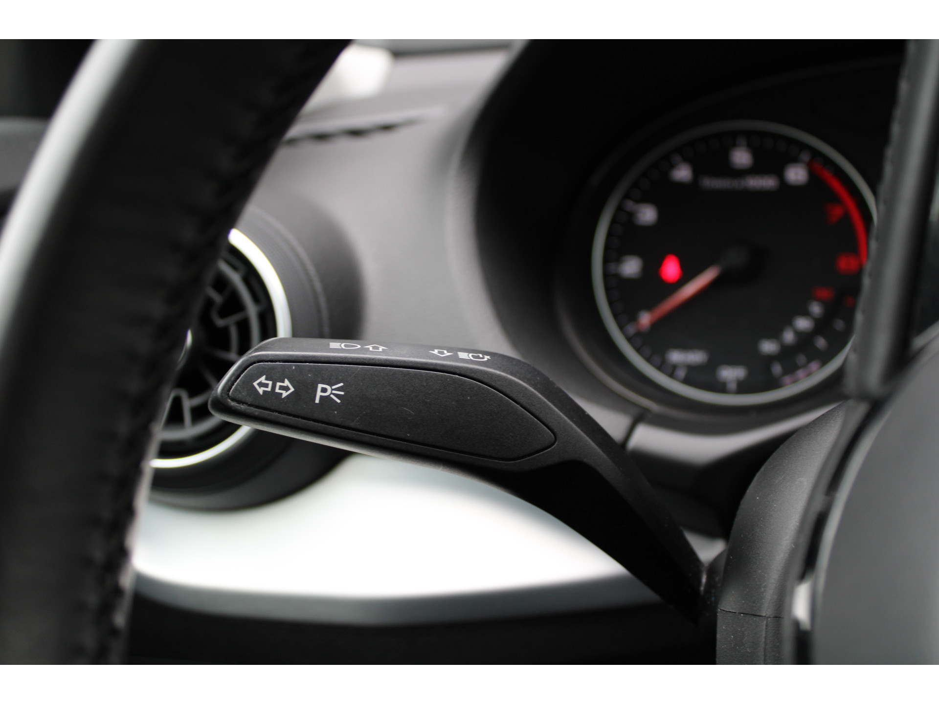 Audi Q2 35 TFSI CoD Sport 47158708-28.jpg | ROS Automotive