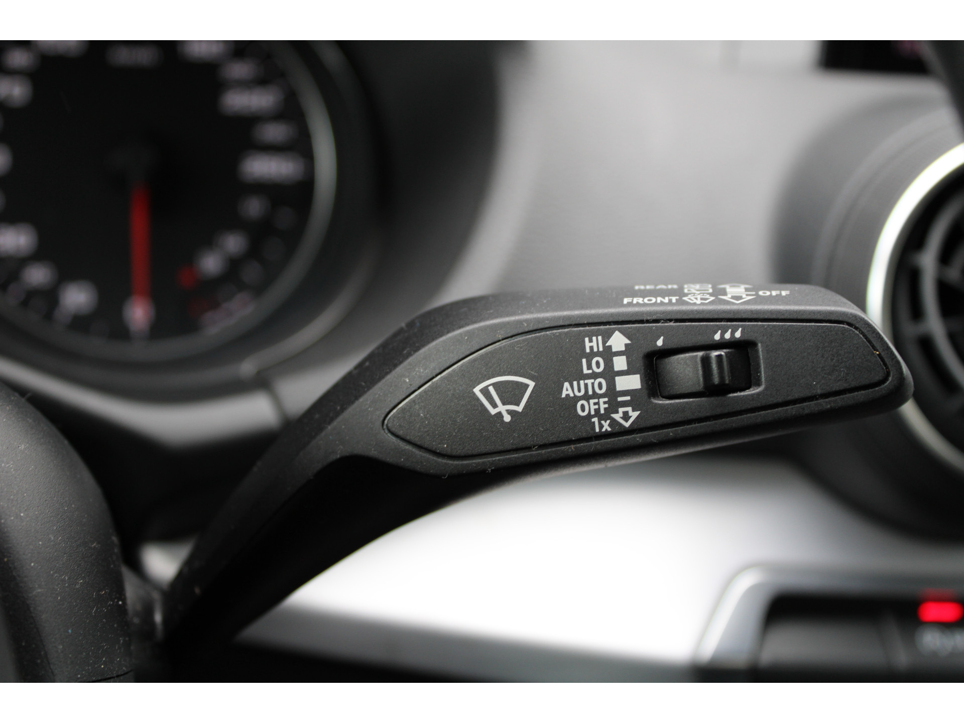 Audi Q2 35 TFSI CoD Sport 47158708-30.jpg | ROS Automotive