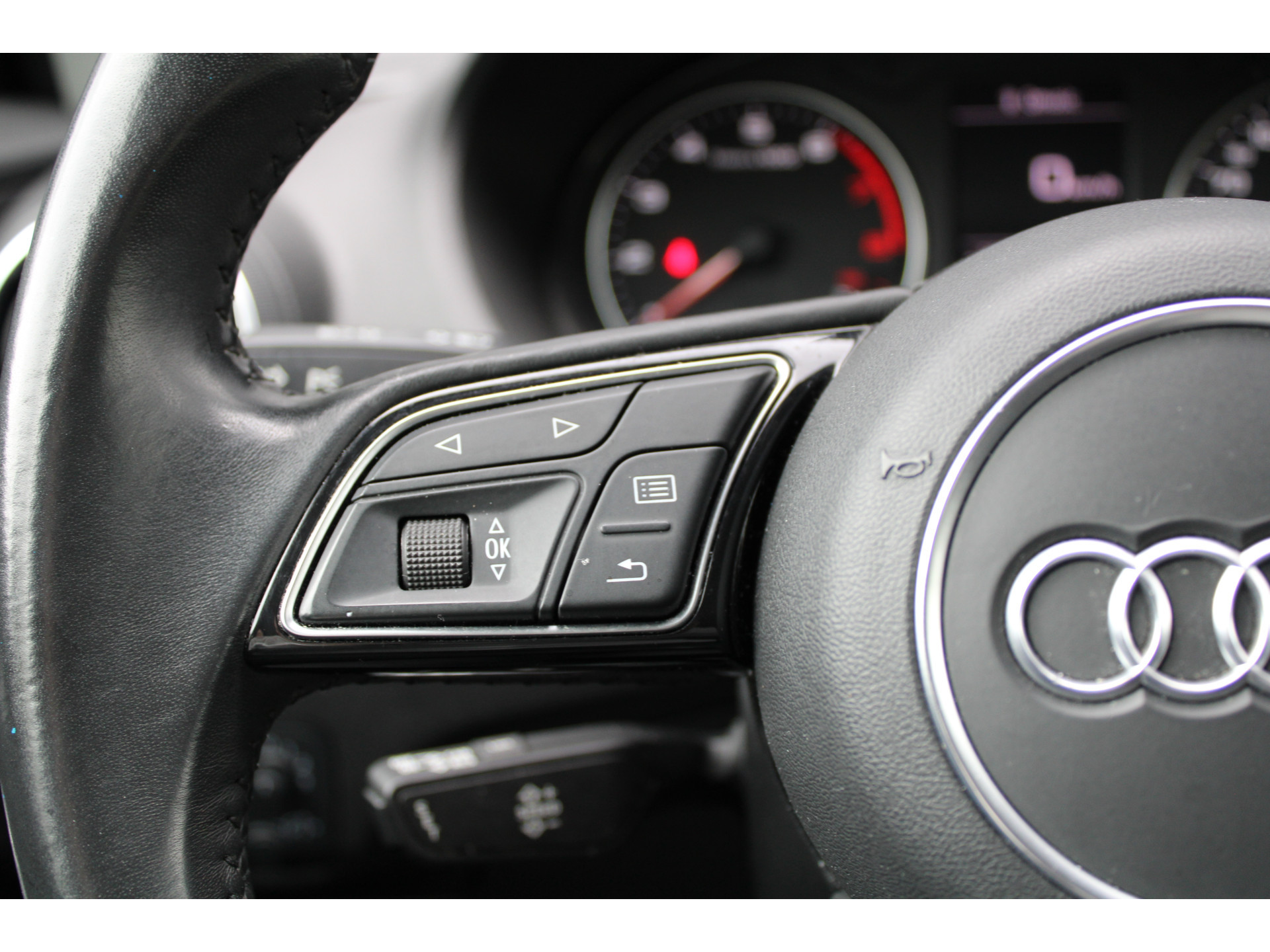 Audi Q2 35 TFSI CoD Sport 47158708-31.jpg | ROS Automotive