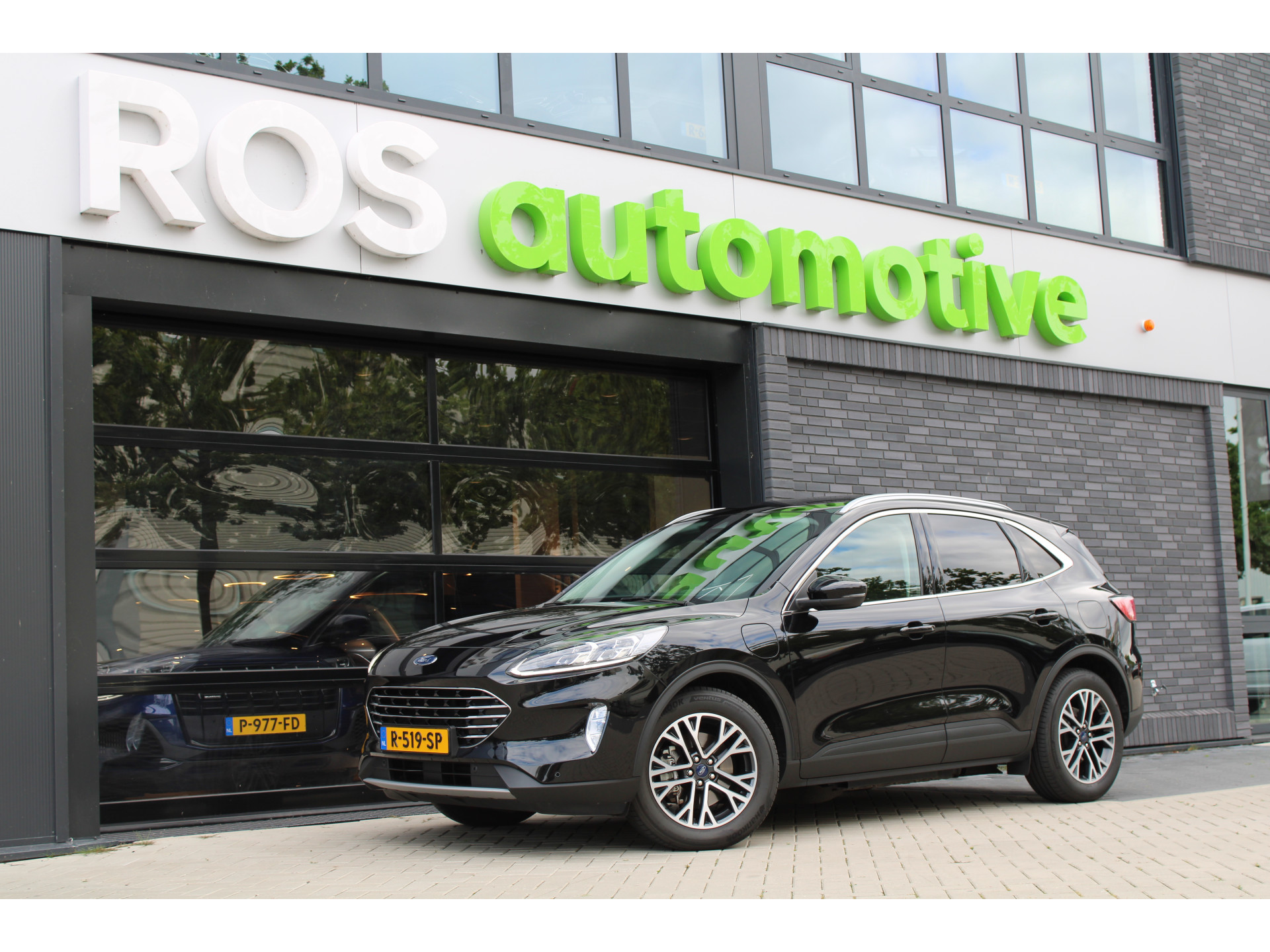 Ford Kuga 2.5 PHEV Titanium X 47158969-0.jpg | ROS Automotive