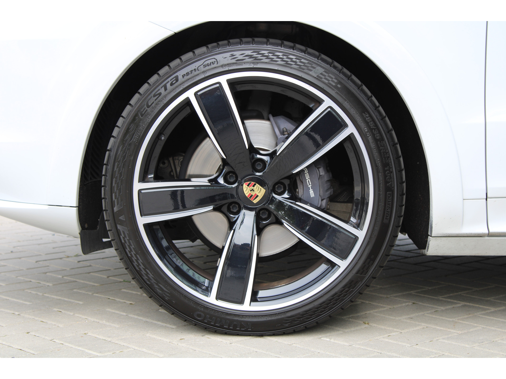 Porsche Cayenne Coupé 3.0 E-Hybrid Platinum Edition 47283474-13.jpg | ROS Automotive