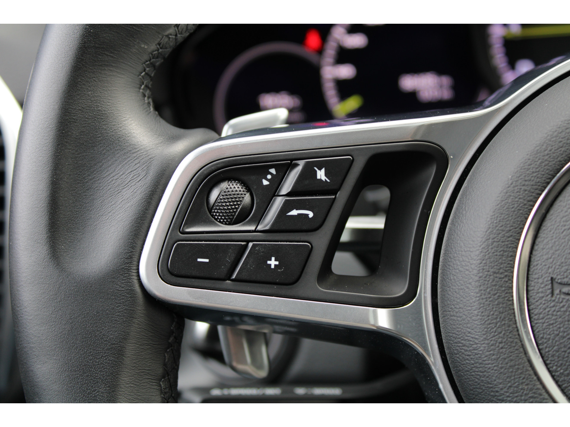 Porsche Cayenne Coupé 3.0 E-Hybrid Platinum Edition 47283474-29.jpg | ROS Automotive