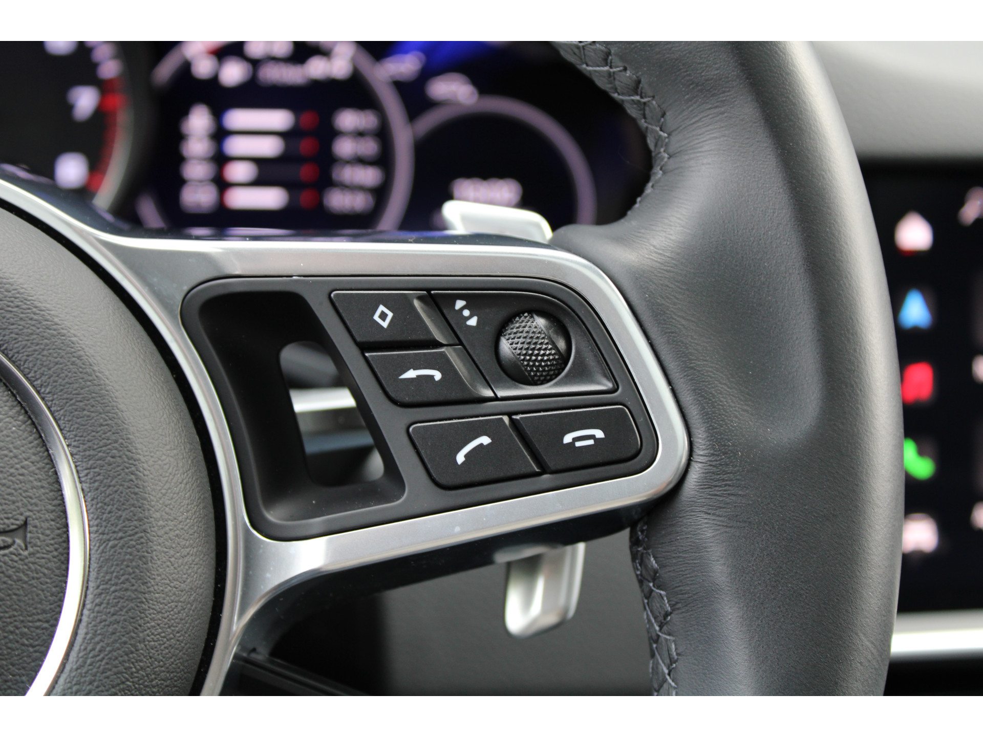 Porsche Cayenne Coupé 3.0 E-Hybrid Platinum Edition 47283474-30.jpg | ROS Automotive