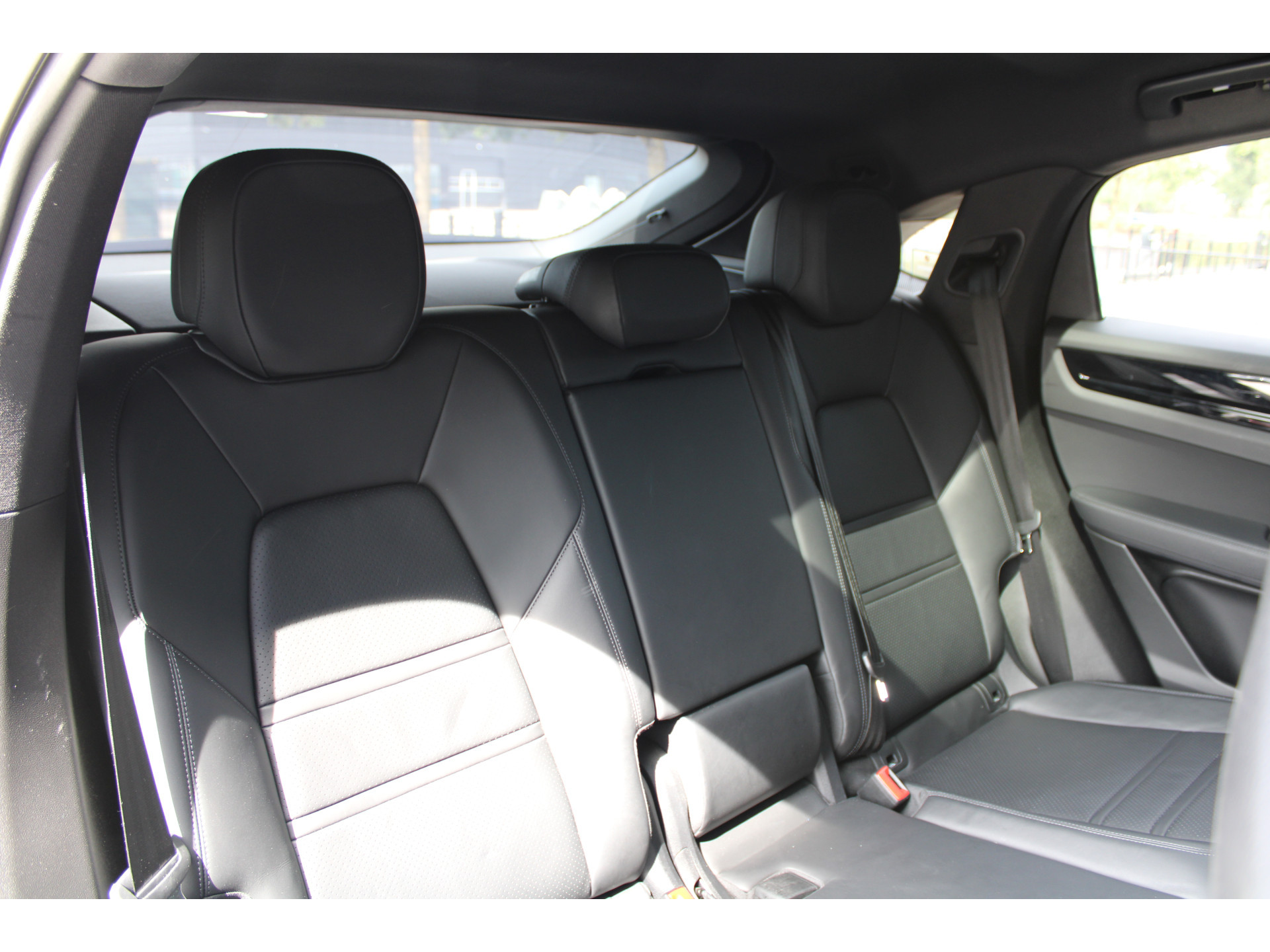 Porsche Cayenne Coupé 3.0 E-Hybrid Platinum Edition 47283474-51.jpg | ROS Automotive