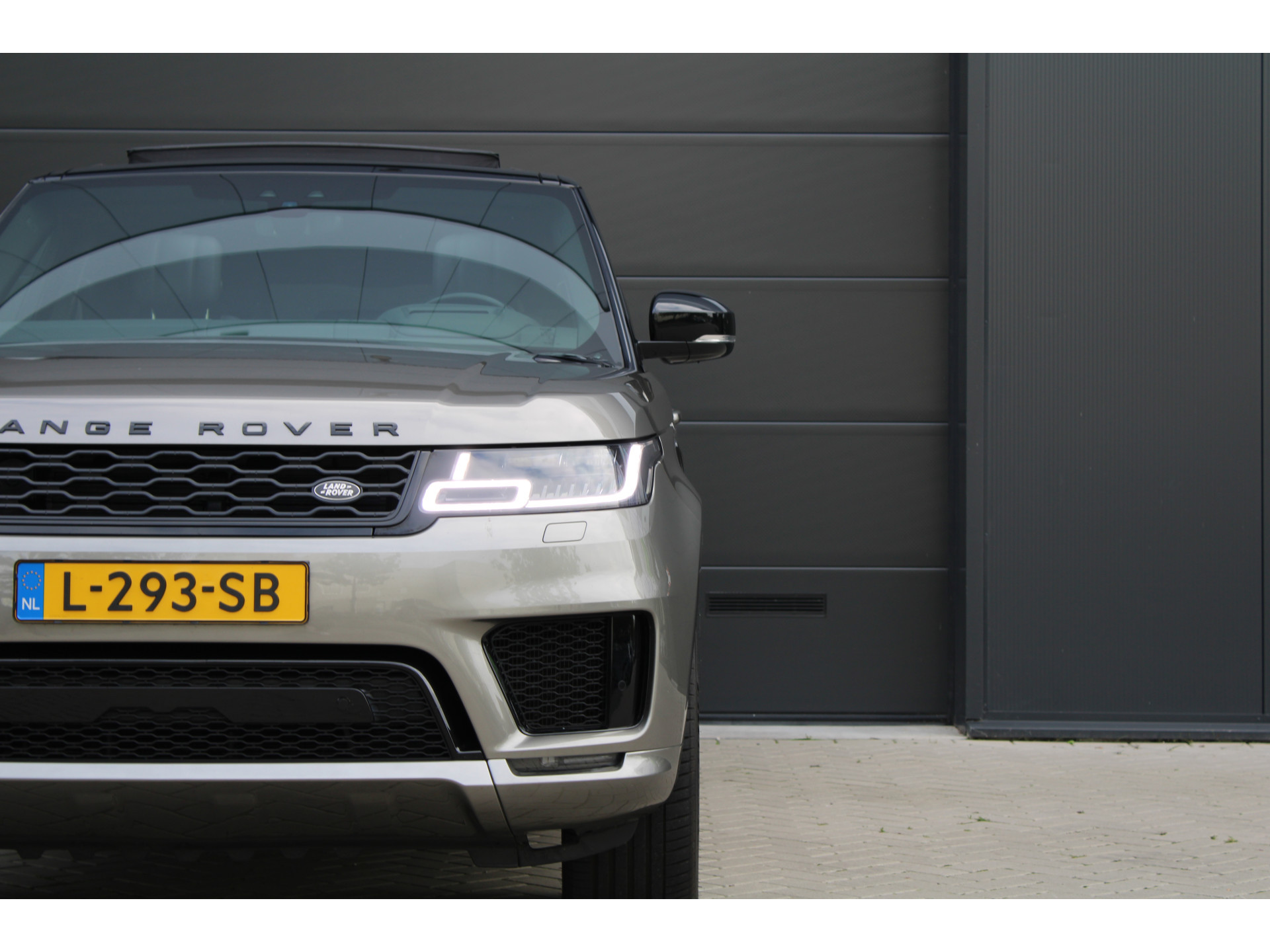 Land Rover Range Rover Sport D300 HSE Dynamic 47765676-11.jpg | ROS Automotive