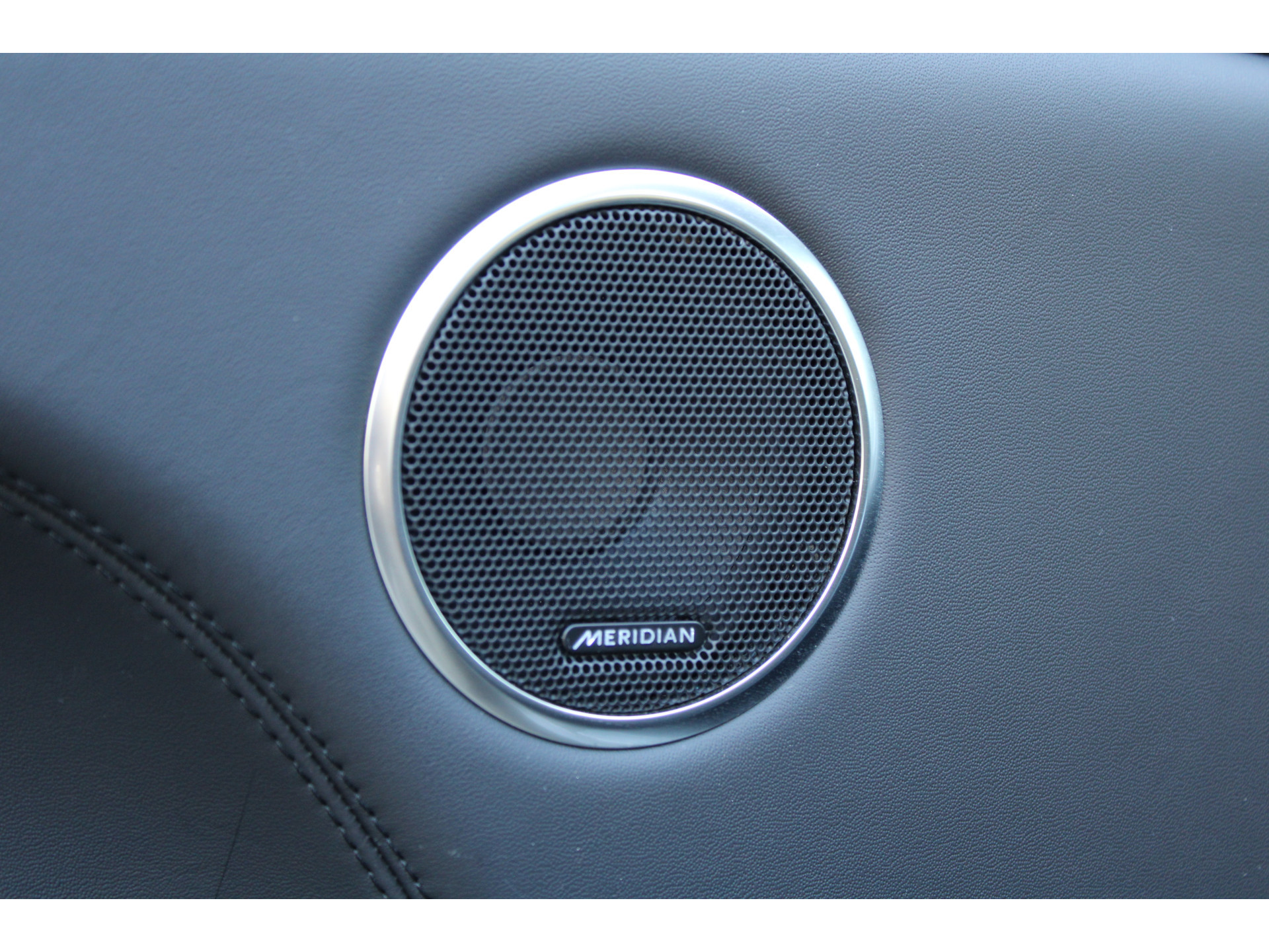 Land Rover Range Rover Sport D300 HSE Dynamic 47765676-16.jpg | ROS Automotive