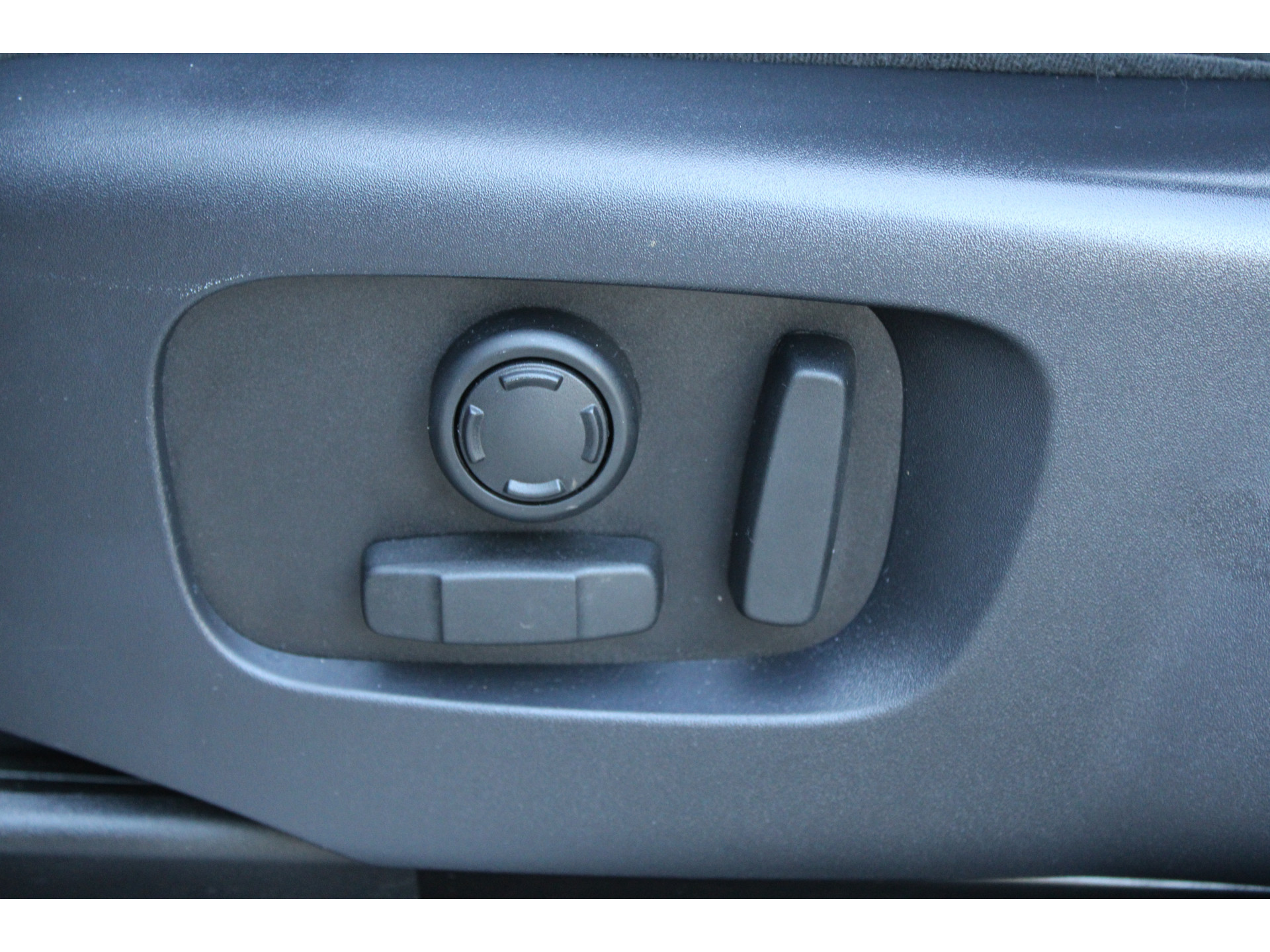 Land Rover Range Rover Sport D300 HSE Dynamic 47765676-18.jpg | ROS Automotive