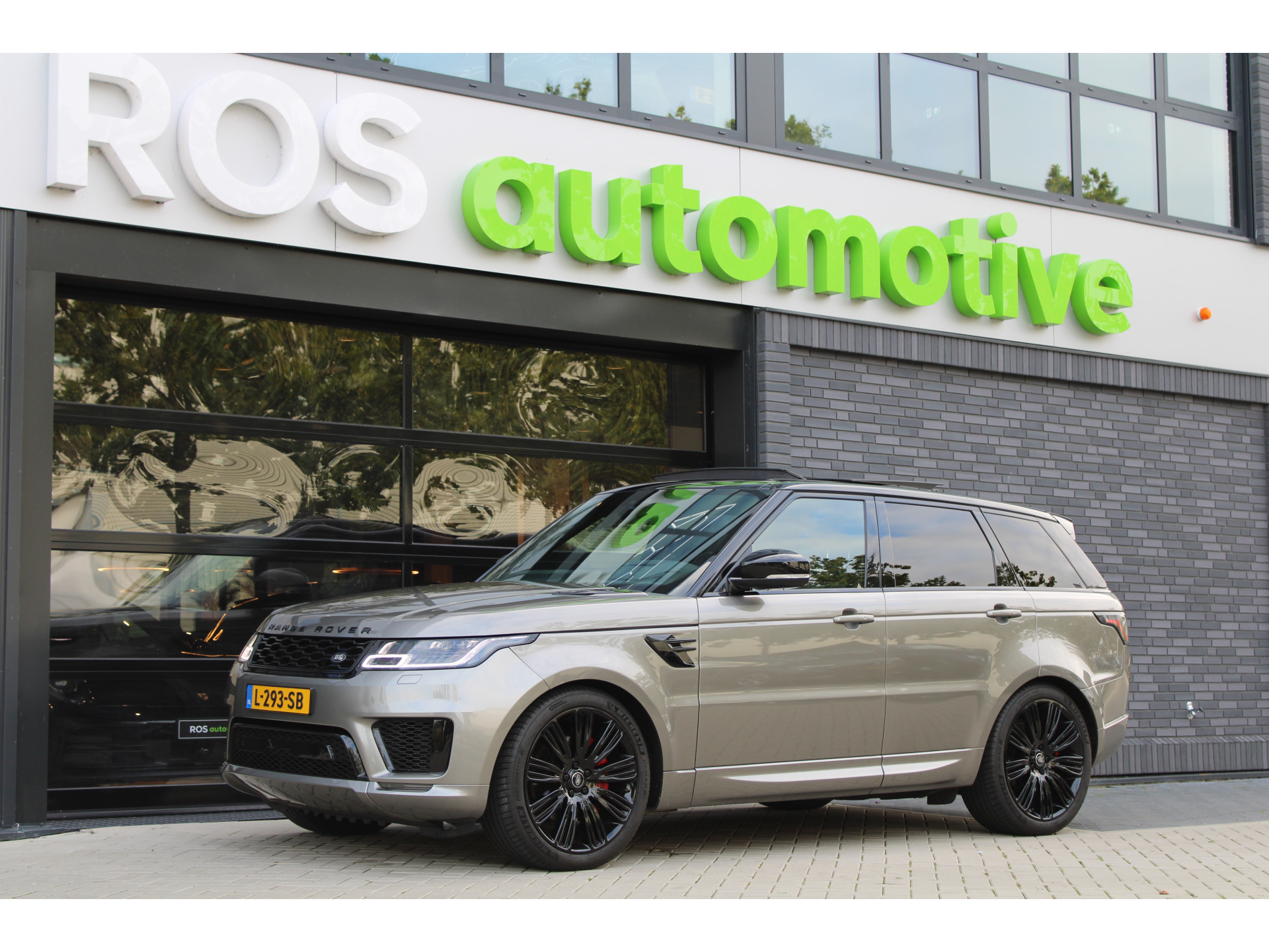 Land Rover Range Rover Sport D300 HSE Dynamic 47765676-2.jpg | ROS Automotive