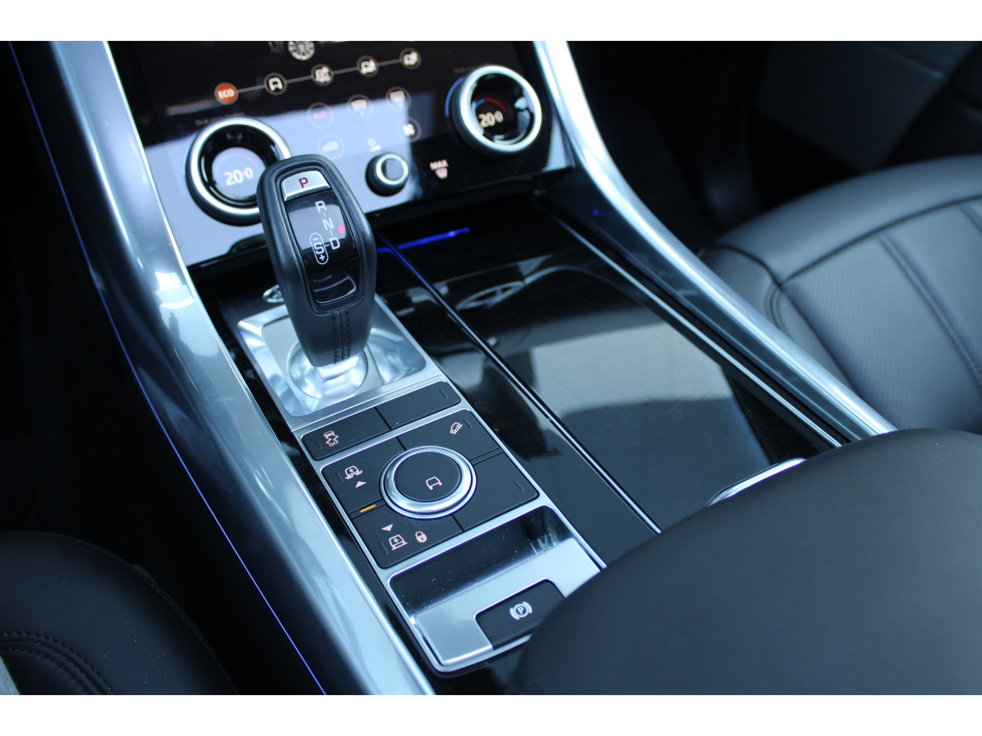 Land Rover Range Rover Sport D300 HSE Dynamic 47765676-30.jpg | ROS Automotive