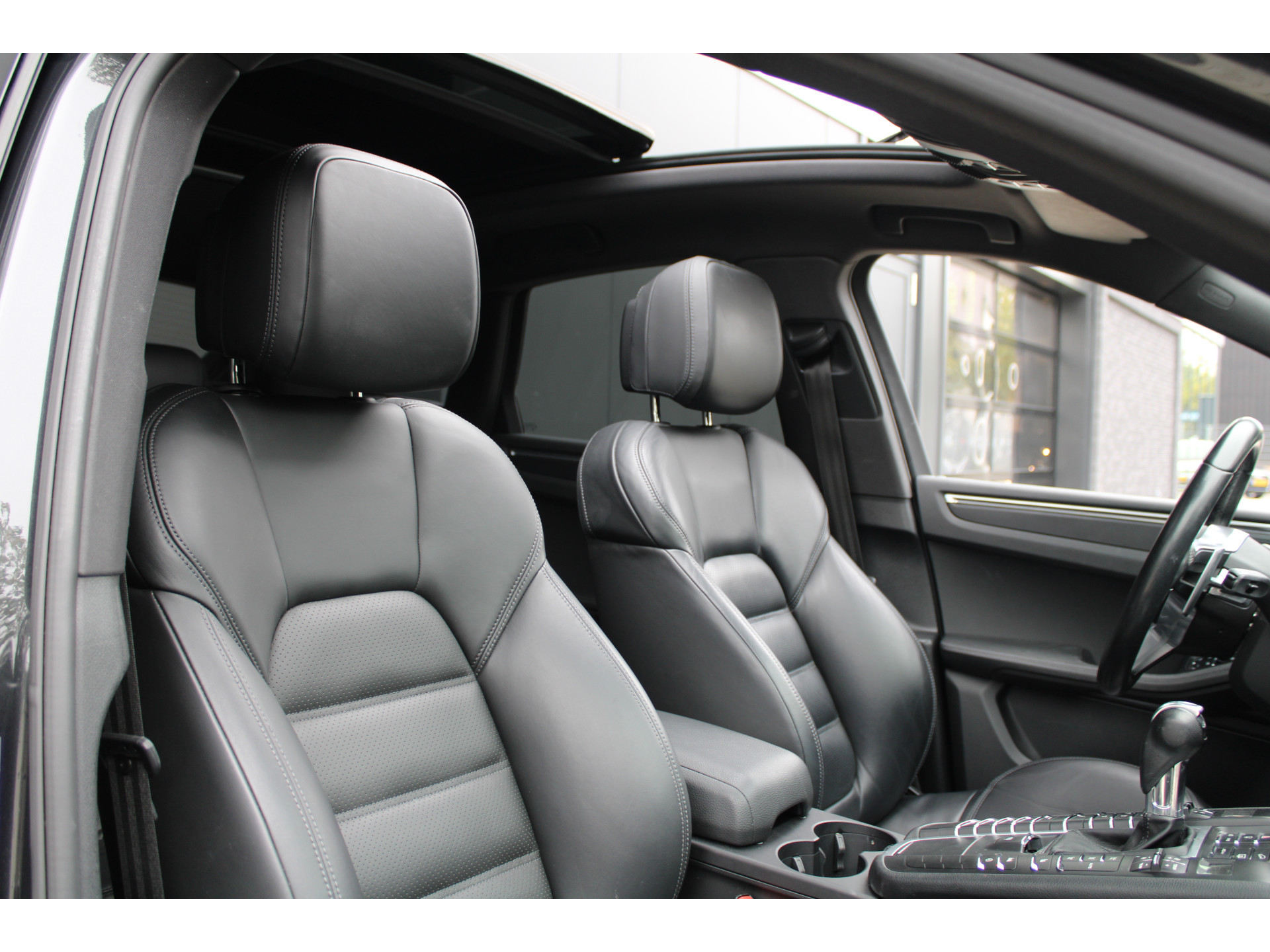 Porsche Macan 2.0 47939190-20.jpg | ROS Automotive