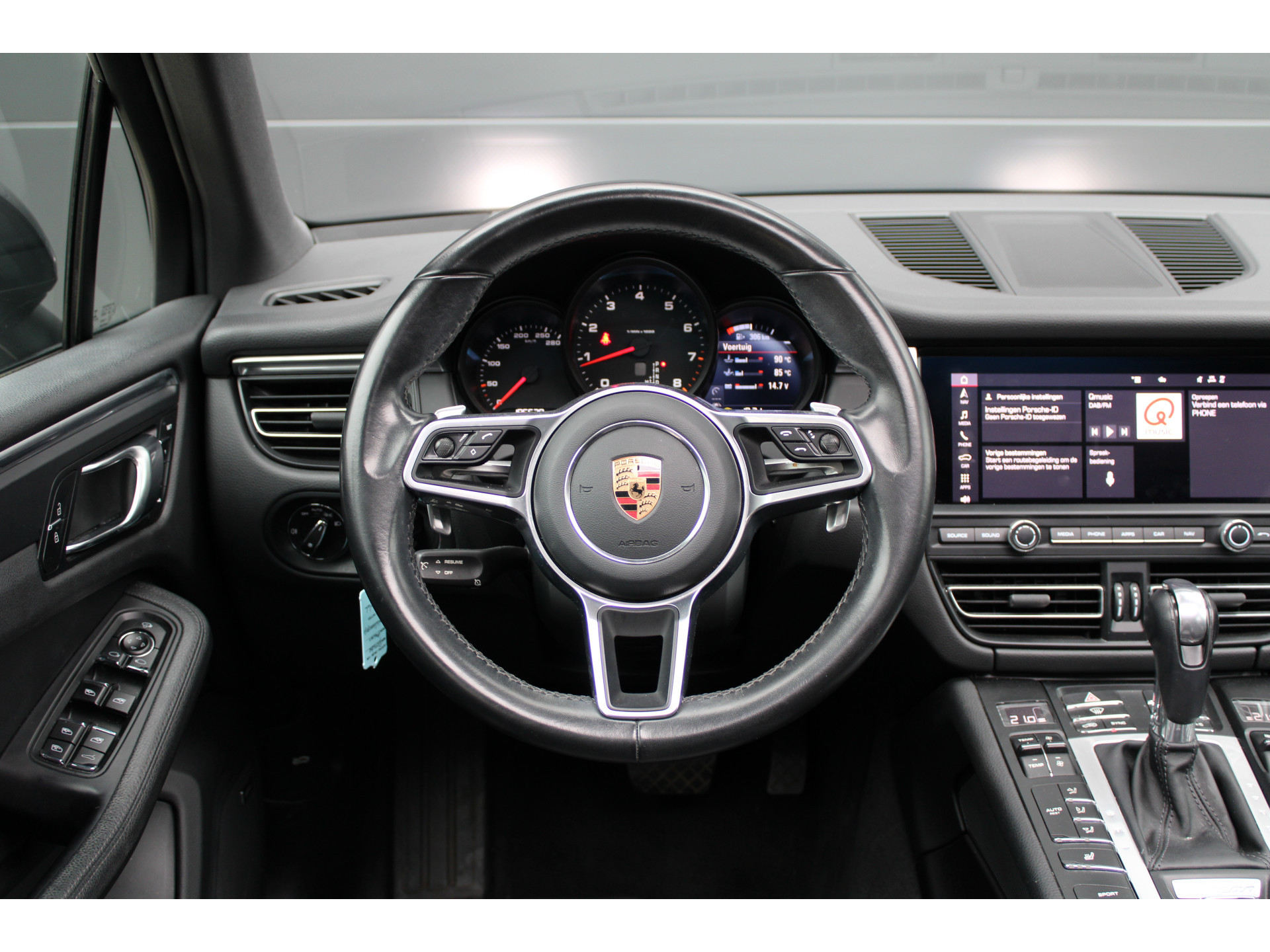 Porsche Macan 2.0 47939190-24.jpg | ROS Automotive