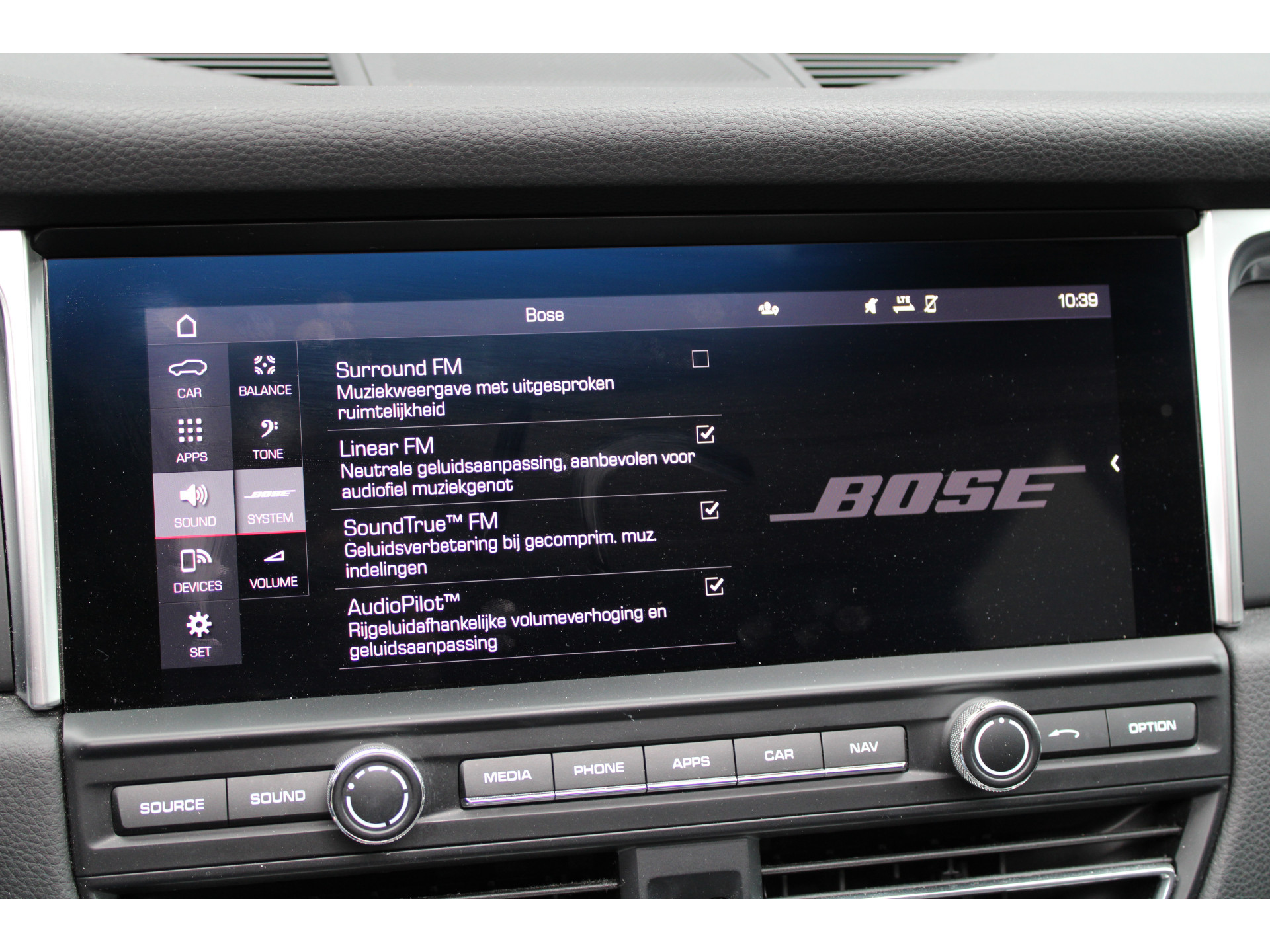 Porsche Macan 2.0 47939190-32.jpg | ROS Automotive