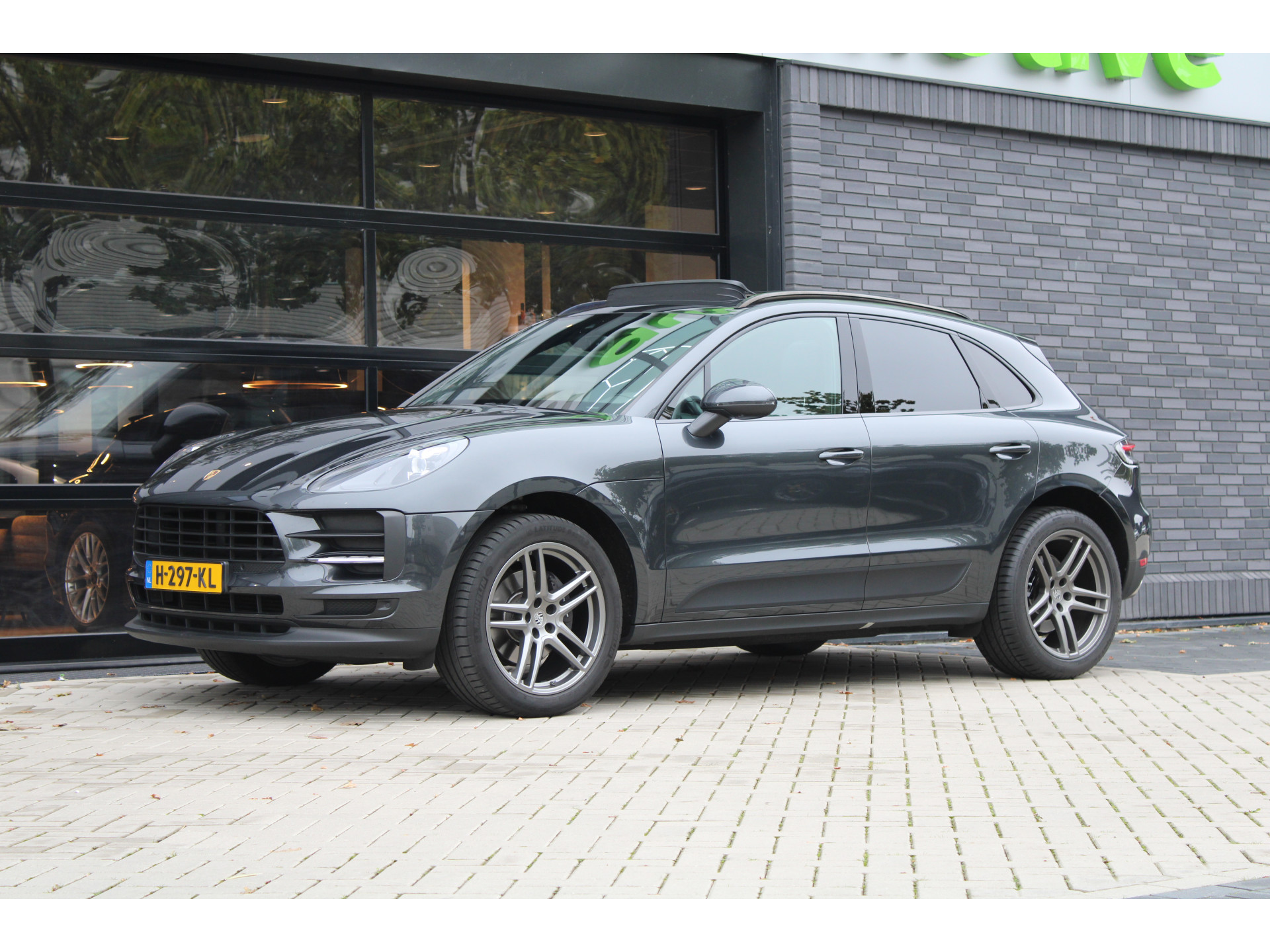 Porsche Macan 2.0 47939190-4.jpg | ROS Automotive