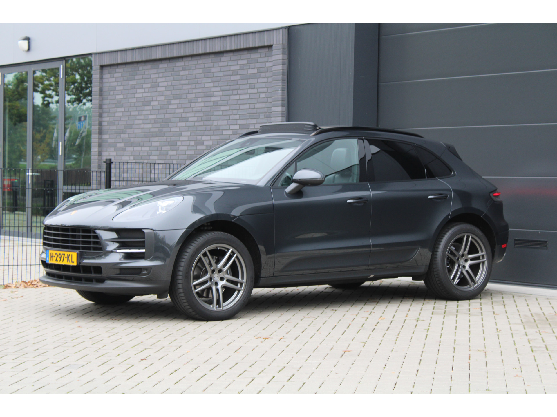 Porsche Macan 2.0 47939190-43.jpg | ROS Automotive