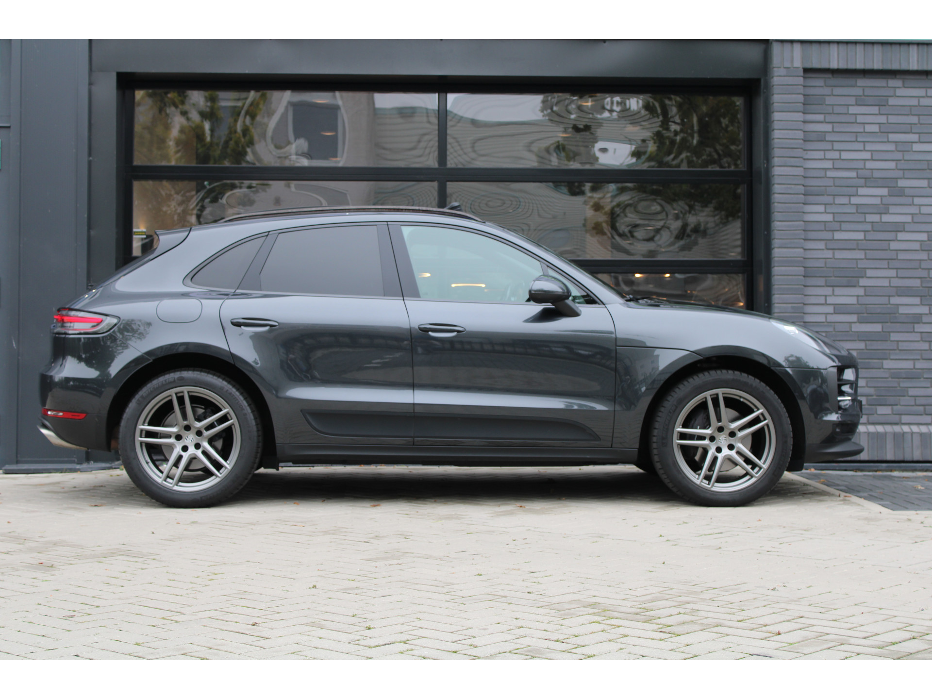 Porsche Macan 2.0 47939190-7.jpg | ROS Automotive