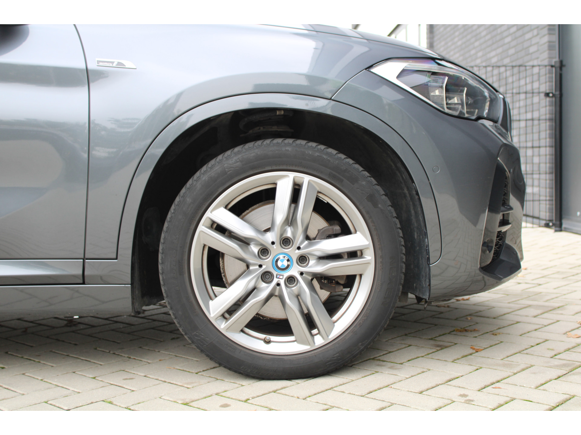 BMW X1 xDrive25e High Executive M-SPORT 47939704-15.jpg | ROS Automotive