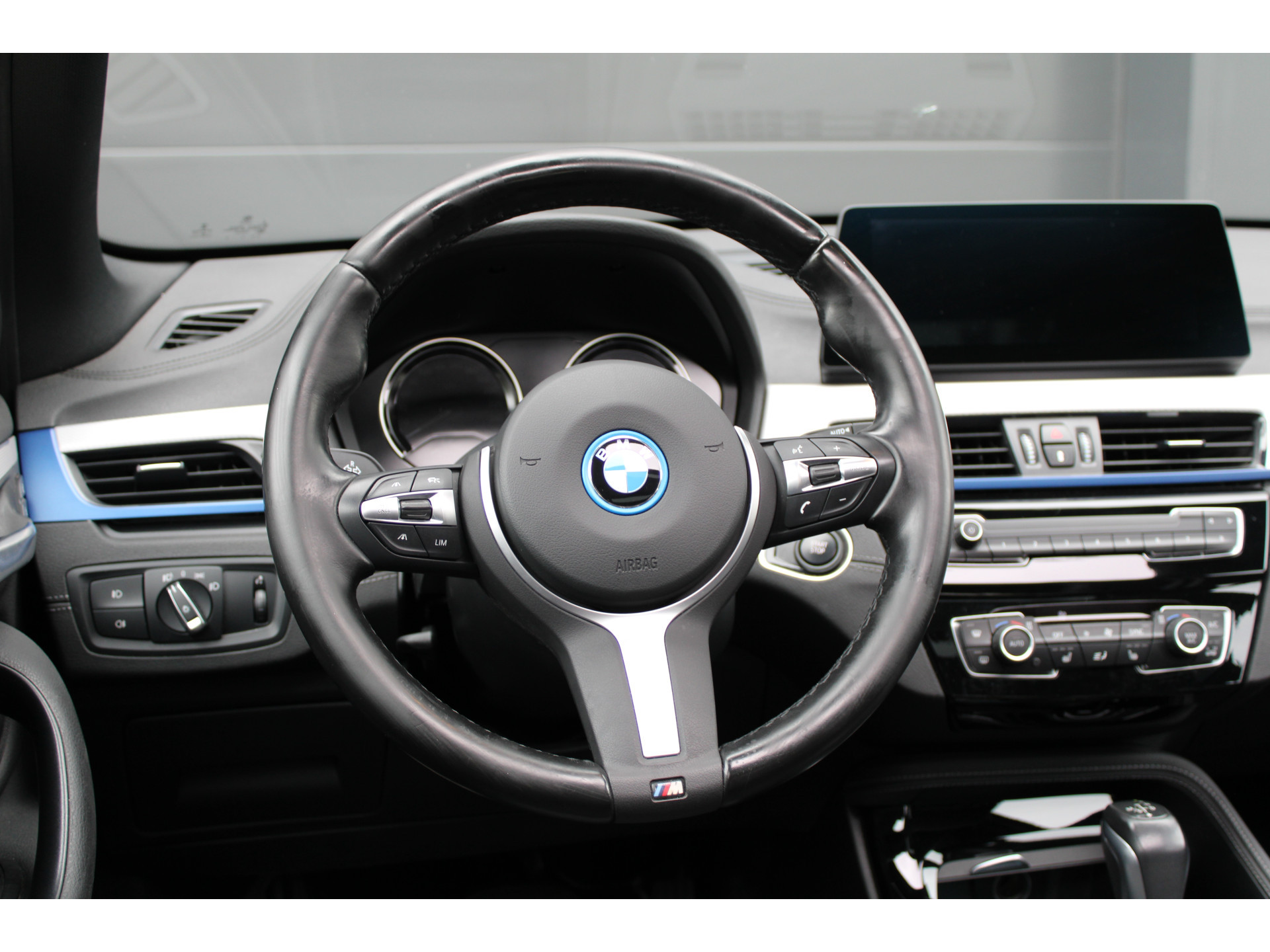 BMW X1 xDrive25e High Executive M-SPORT 47939704-19.jpg | ROS Automotive