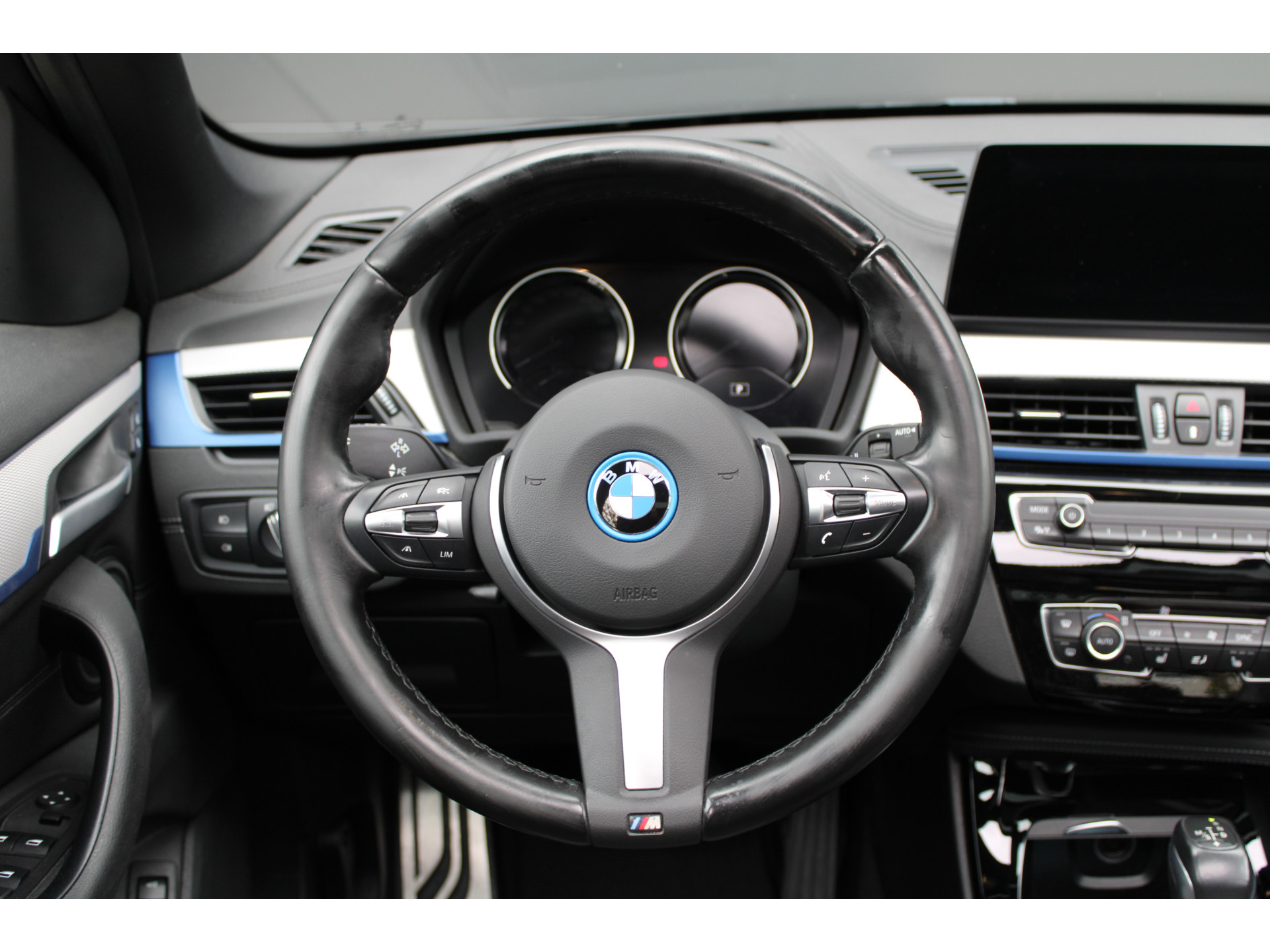 BMW X1 xDrive25e High Executive M-SPORT 47939704-31.jpg | ROS Automotive