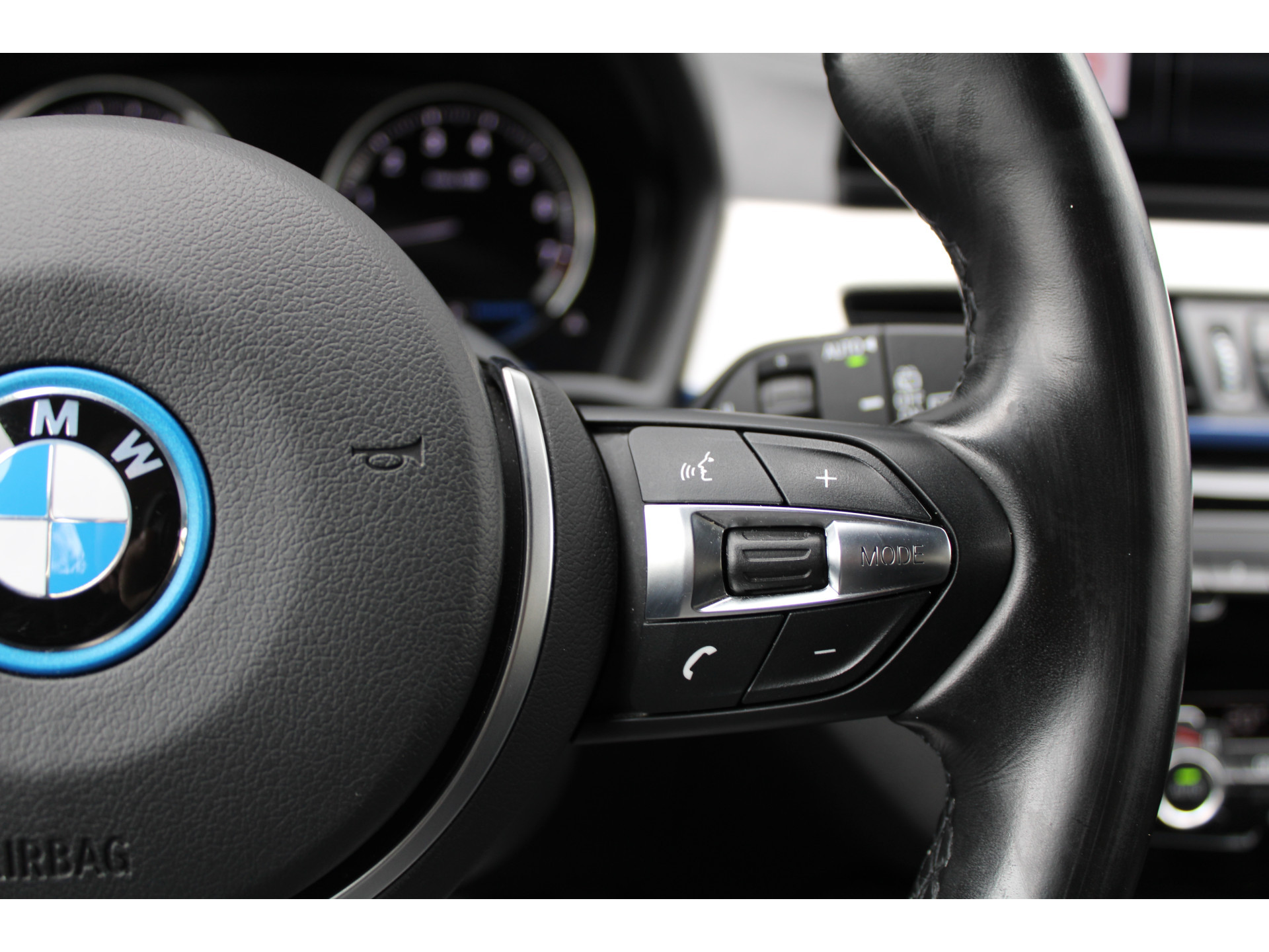 BMW X1 xDrive25e High Executive M-SPORT 47939704-33.jpg | ROS Automotive