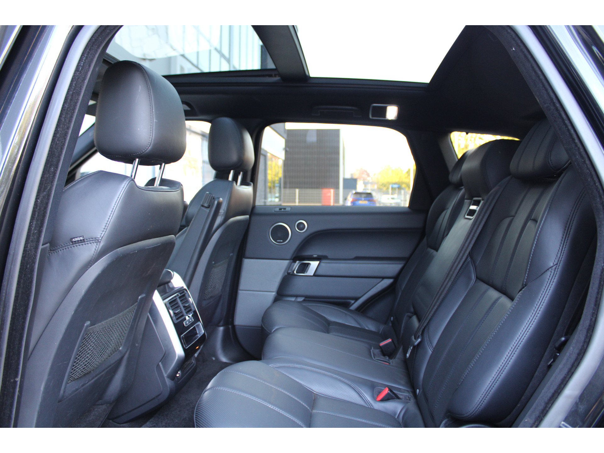 Land Rover Range Rover Sport 3.0 SDV6 HSE Dynamic 48296650-36.jpg | ROS Automotive